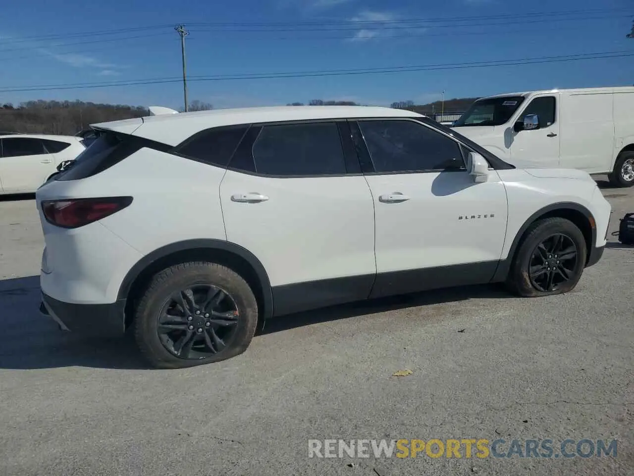 3 Photograph of a damaged car 3GNKBBRA1KS632678 CHEVROLET BLAZER 2019