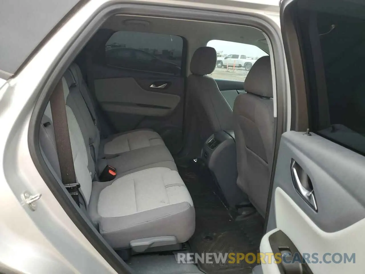 11 Photograph of a damaged car 3GNKBBRA1KS696459 CHEVROLET BLAZER 2019