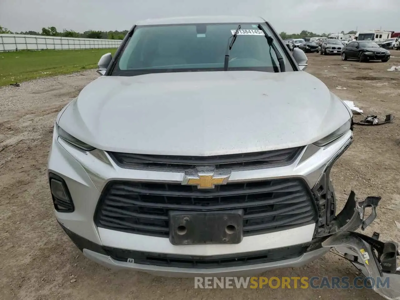 5 Photograph of a damaged car 3GNKBBRA1KS696459 CHEVROLET BLAZER 2019