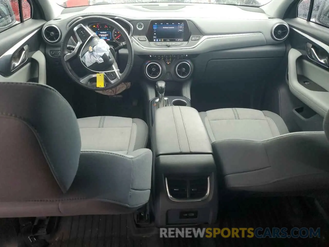 8 Photograph of a damaged car 3GNKBBRA1KS696459 CHEVROLET BLAZER 2019