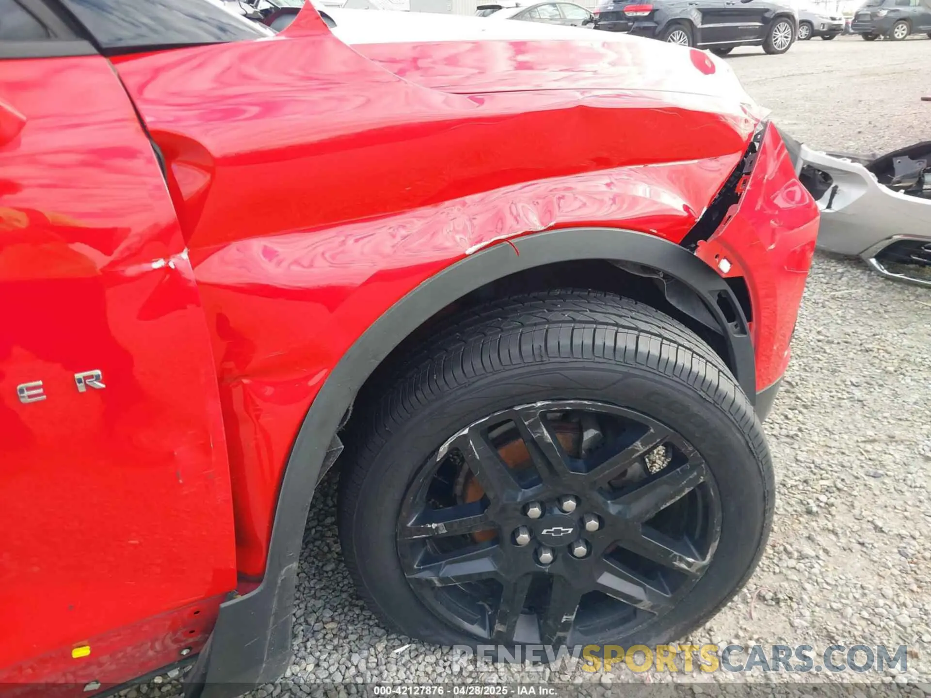17 Photograph of a damaged car 3GNKBBRA3KS685012 CHEVROLET BLAZER 2019