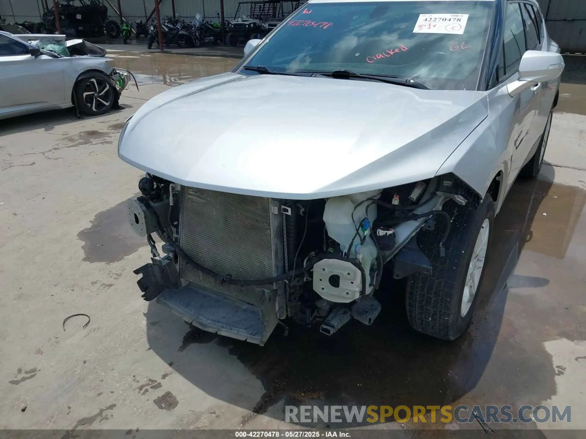 6 Photograph of a damaged car 3GNKBBRA3KS698858 CHEVROLET BLAZER 2019