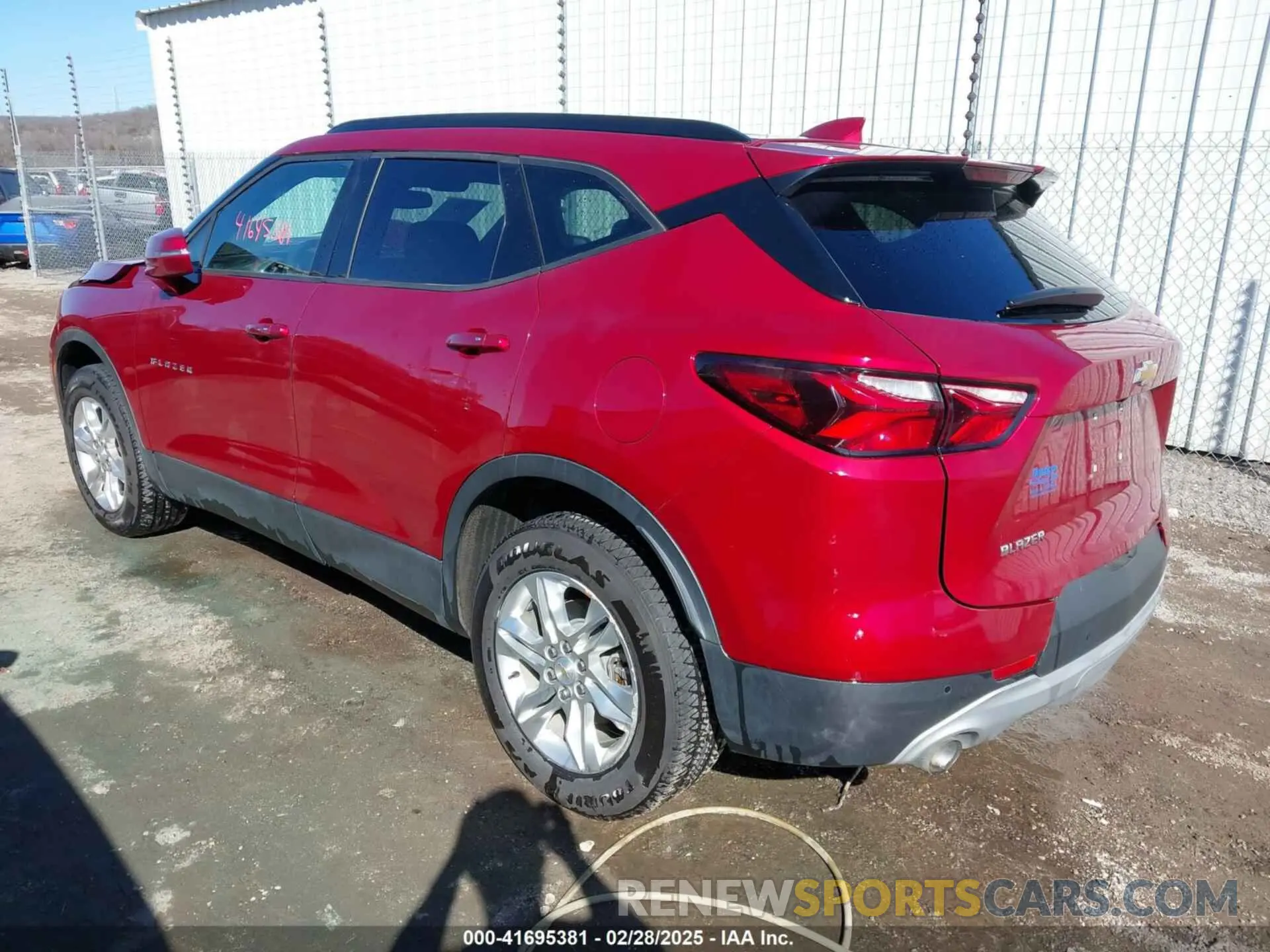 3 Photograph of a damaged car 3GNKBBRA4KS586828 CHEVROLET BLAZER 2019