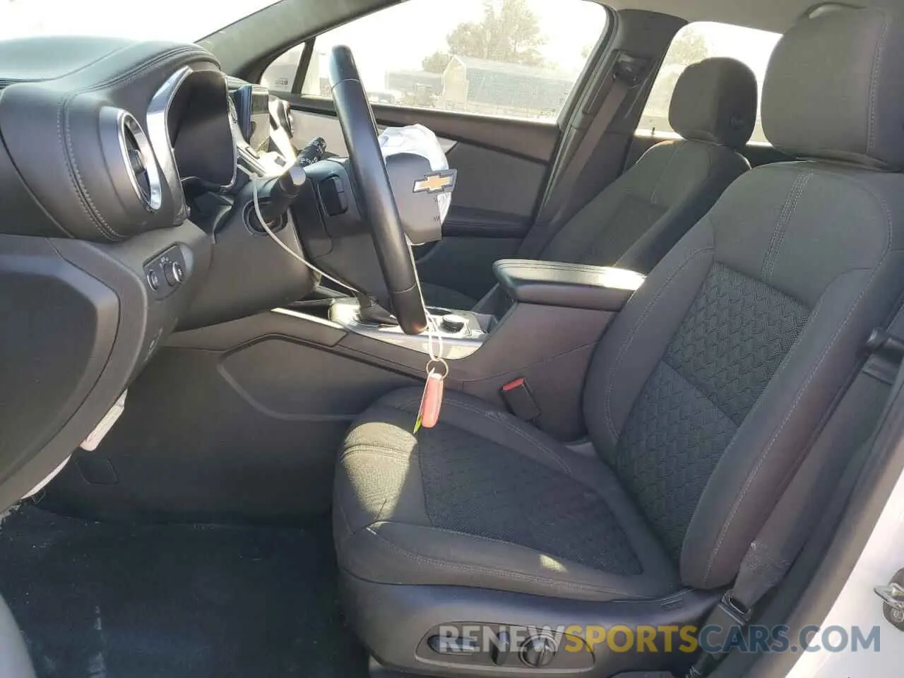 7 Photograph of a damaged car 3GNKBBRA4KS614546 CHEVROLET BLAZER 2019