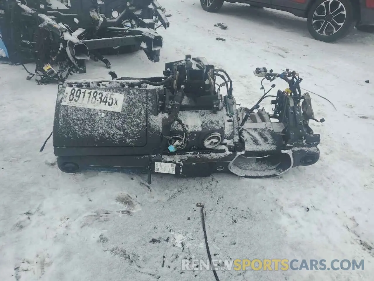 6 Photograph of a damaged car 3GNKBBRA4KS635980 CHEVROLET BLAZER 2019