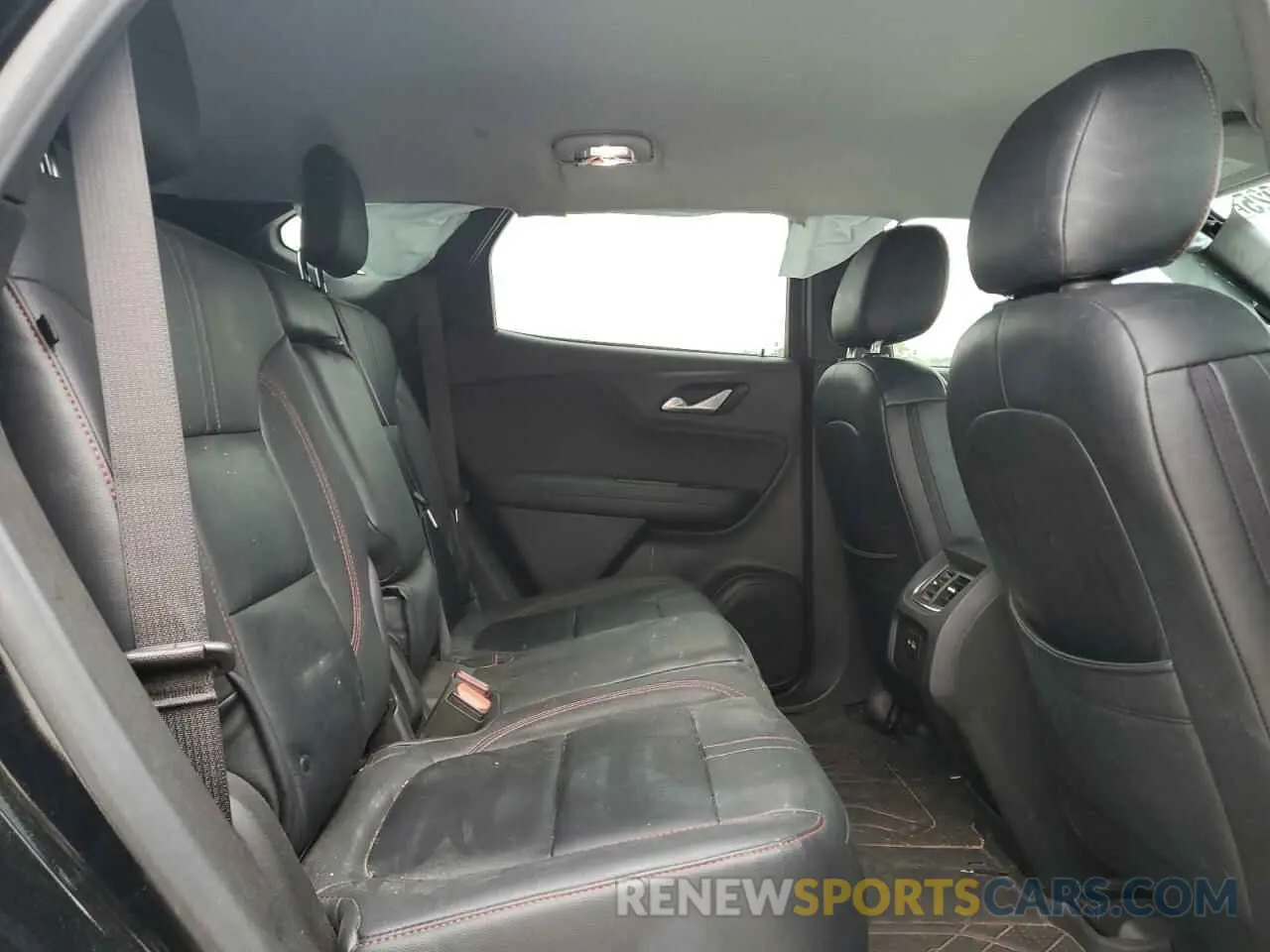 11 Photograph of a damaged car 3GNKBBRA4KS688341 CHEVROLET BLAZER 2019