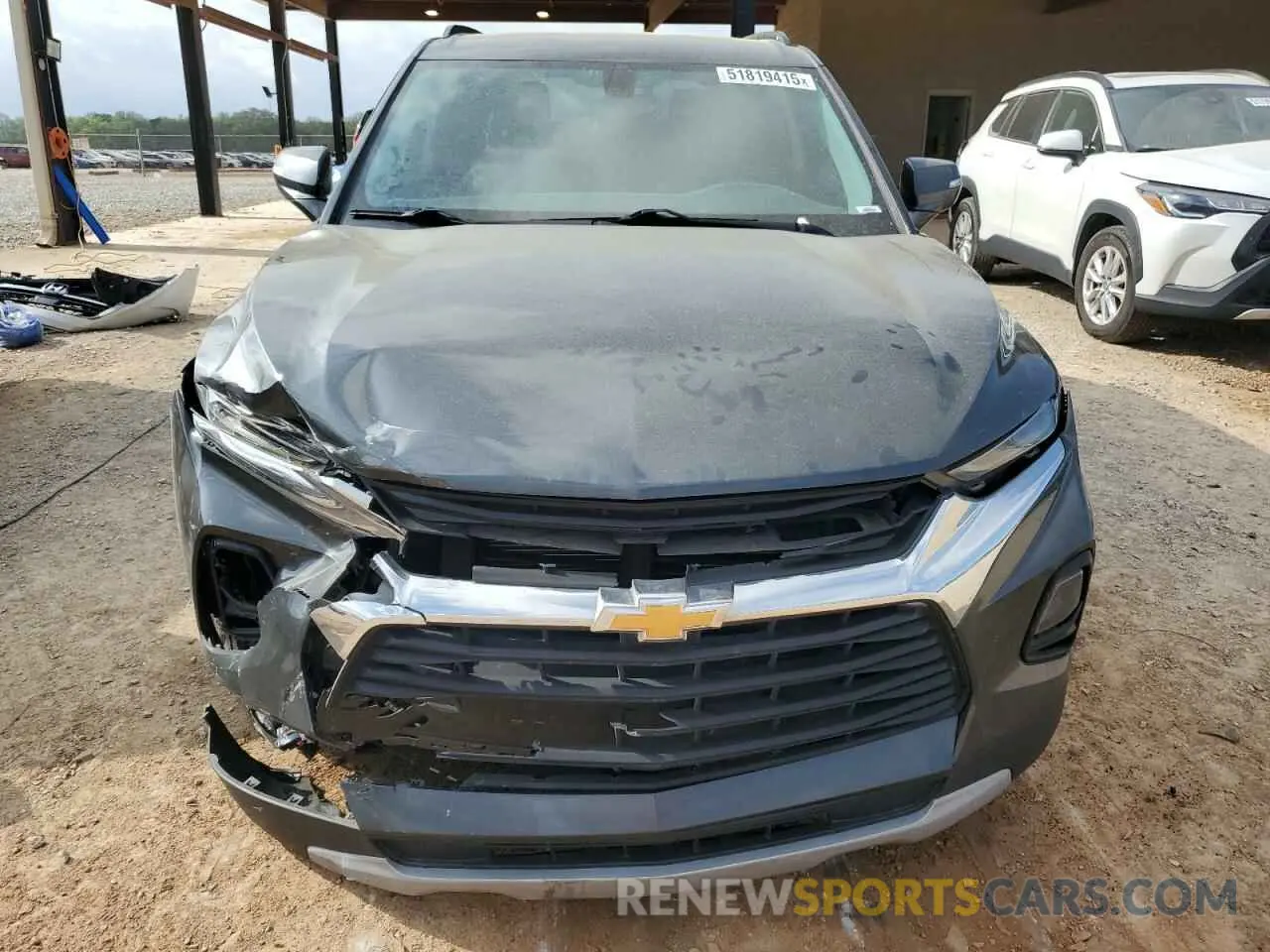 5 Photograph of a damaged car 3GNKBBRA4KS693569 CHEVROLET BLAZER 2019