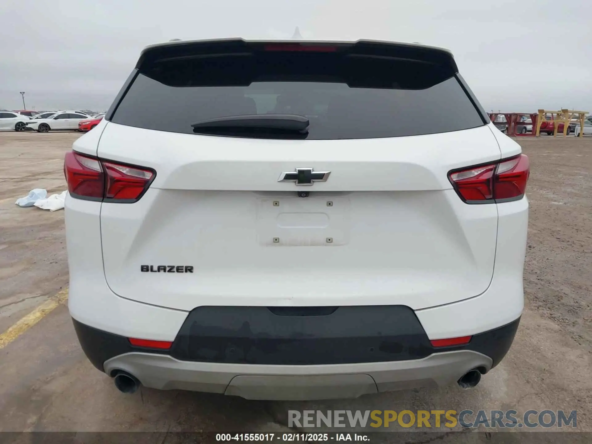 16 Photograph of a damaged car 3GNKBBRA4KS703680 CHEVROLET BLAZER 2019