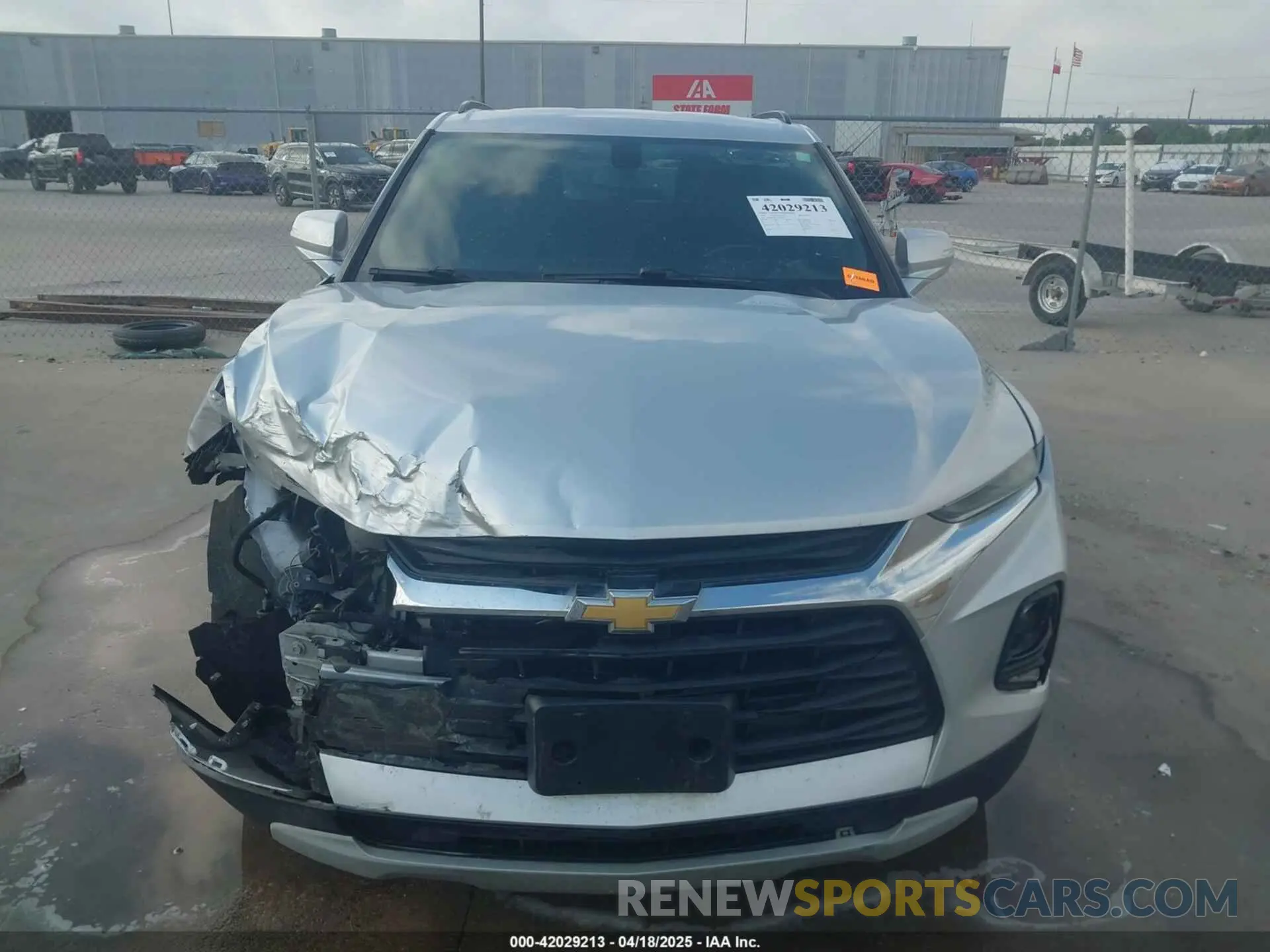 13 Photograph of a damaged car 3GNKBBRA5KS657132 CHEVROLET BLAZER 2019