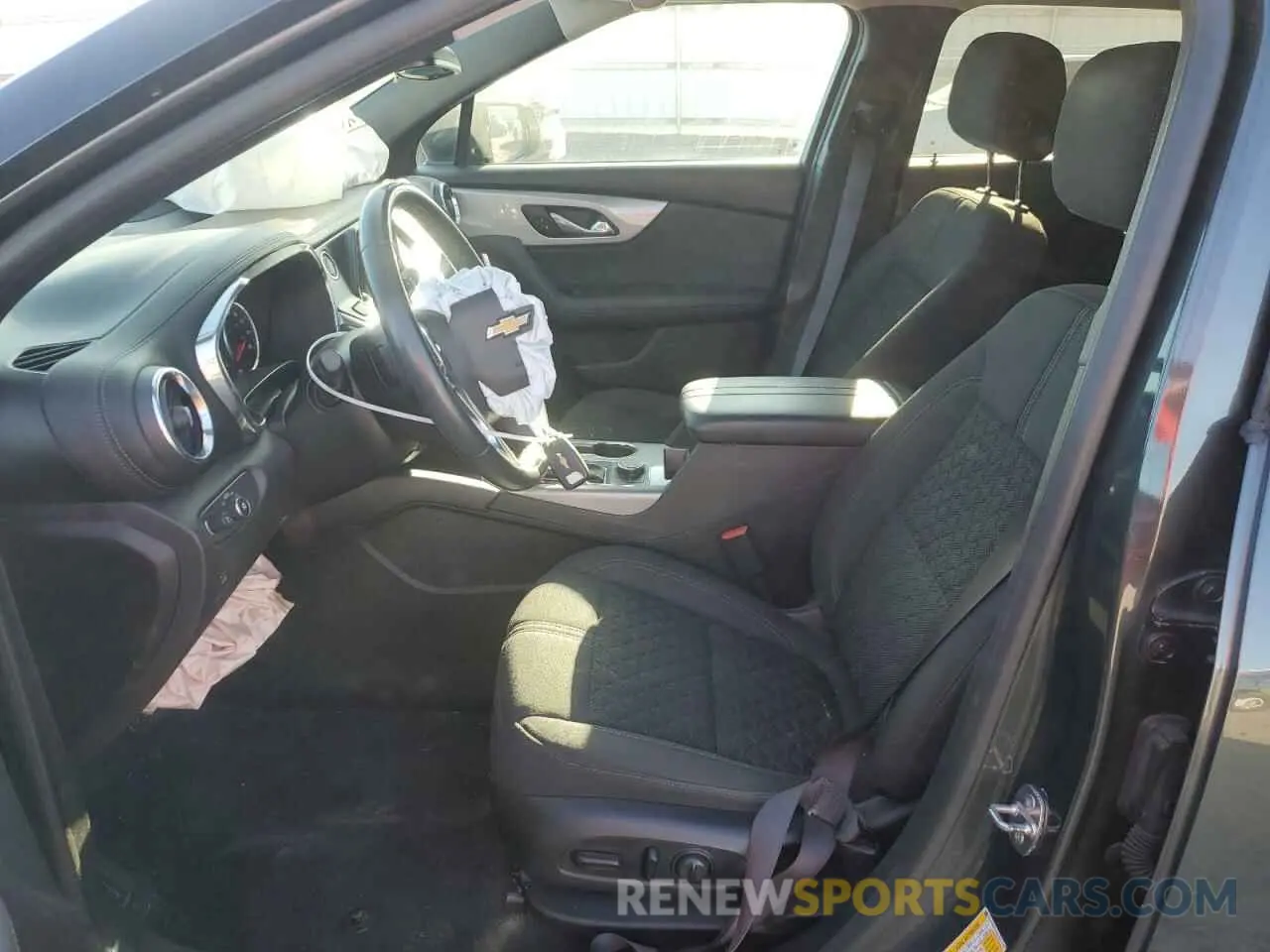 7 Photograph of a damaged car 3GNKBBRA6KS601538 CHEVROLET BLAZER 2019