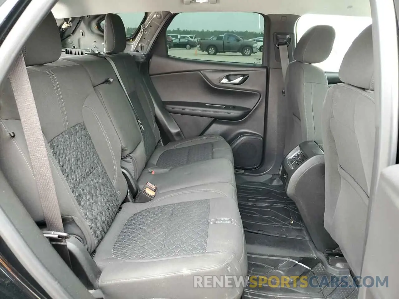 11 Photograph of a damaged car 3GNKBBRA6KS645278 CHEVROLET BLAZER 2019
