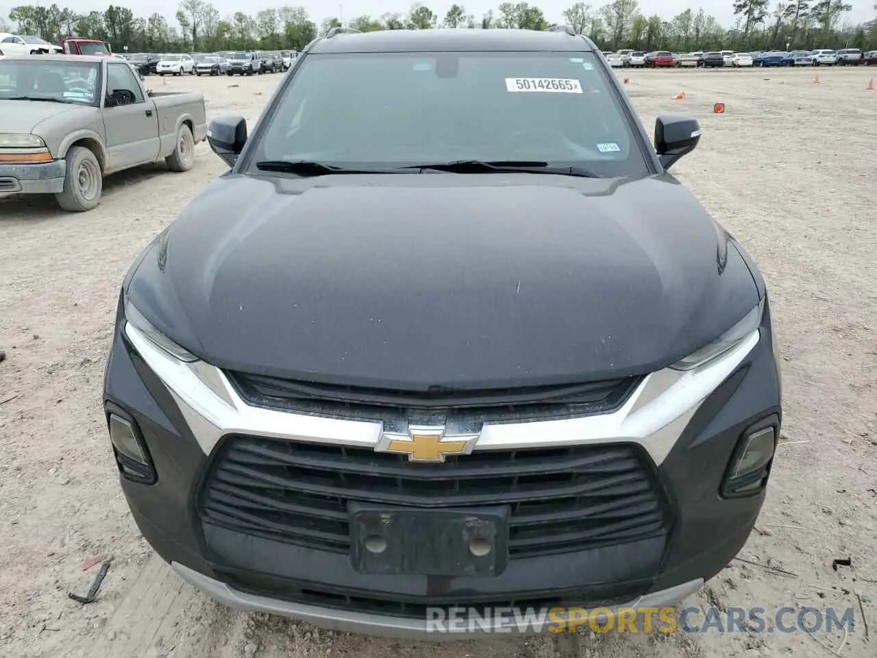 5 Photograph of a damaged car 3GNKBBRA6KS645278 CHEVROLET BLAZER 2019