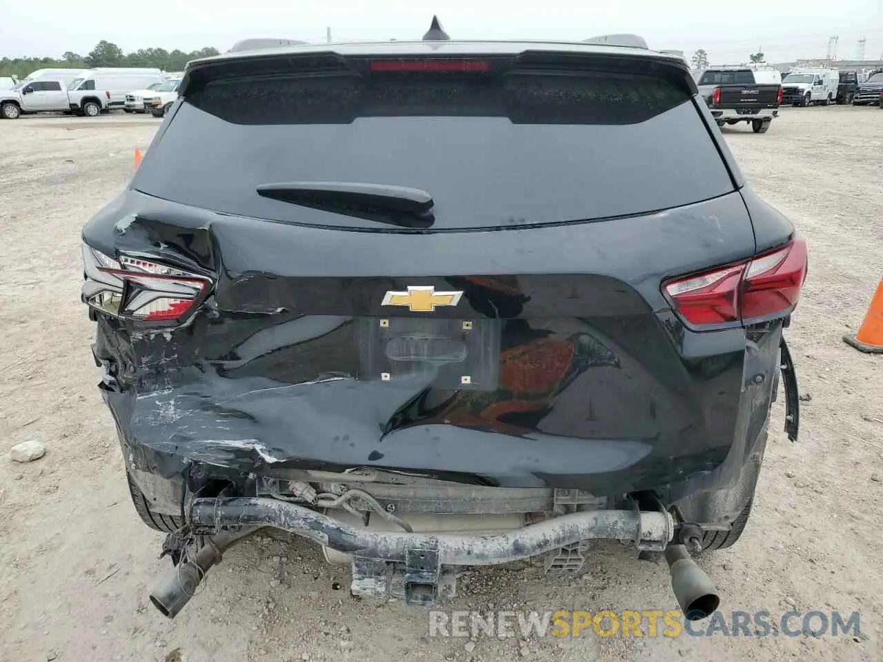6 Photograph of a damaged car 3GNKBBRA6KS645278 CHEVROLET BLAZER 2019