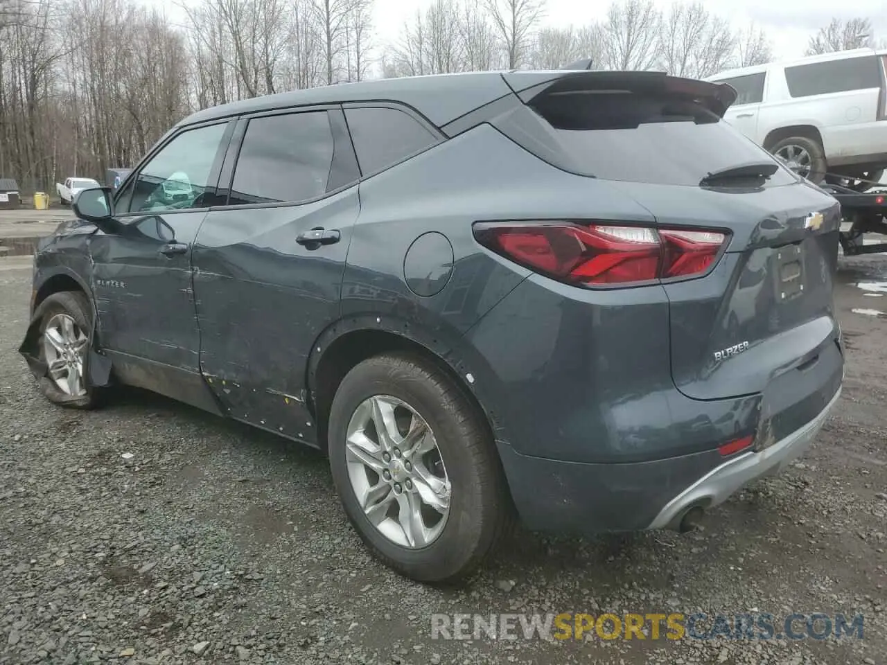 2 Photograph of a damaged car 3GNKBBRA6KS658869 CHEVROLET BLAZER 2019