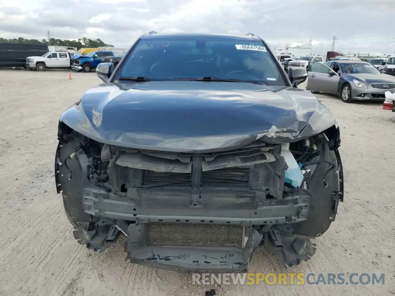 5 Photograph of a damaged car 3GNKBBRA7KS629073 CHEVROLET BLAZER 2019