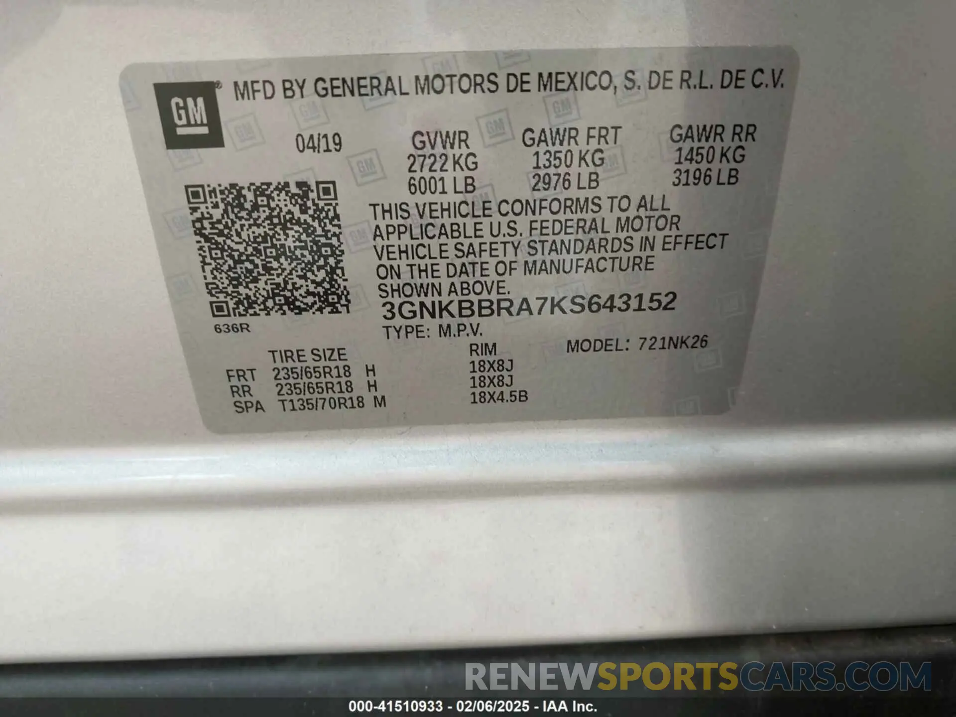 9 Photograph of a damaged car 3GNKBBRA7KS643152 CHEVROLET BLAZER 2019