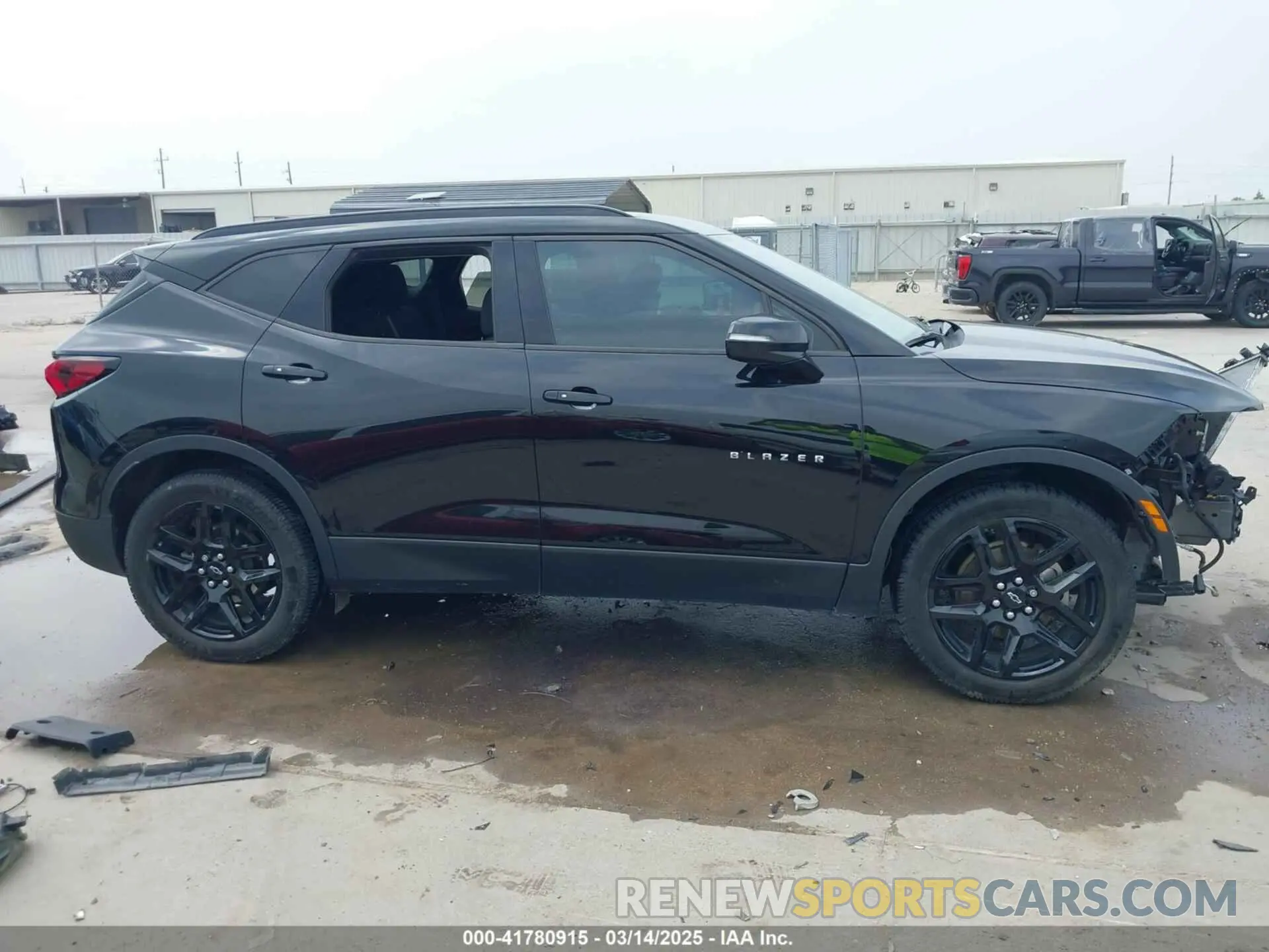 14 Photograph of a damaged car 3GNKBBRA8KS666035 CHEVROLET BLAZER 2019