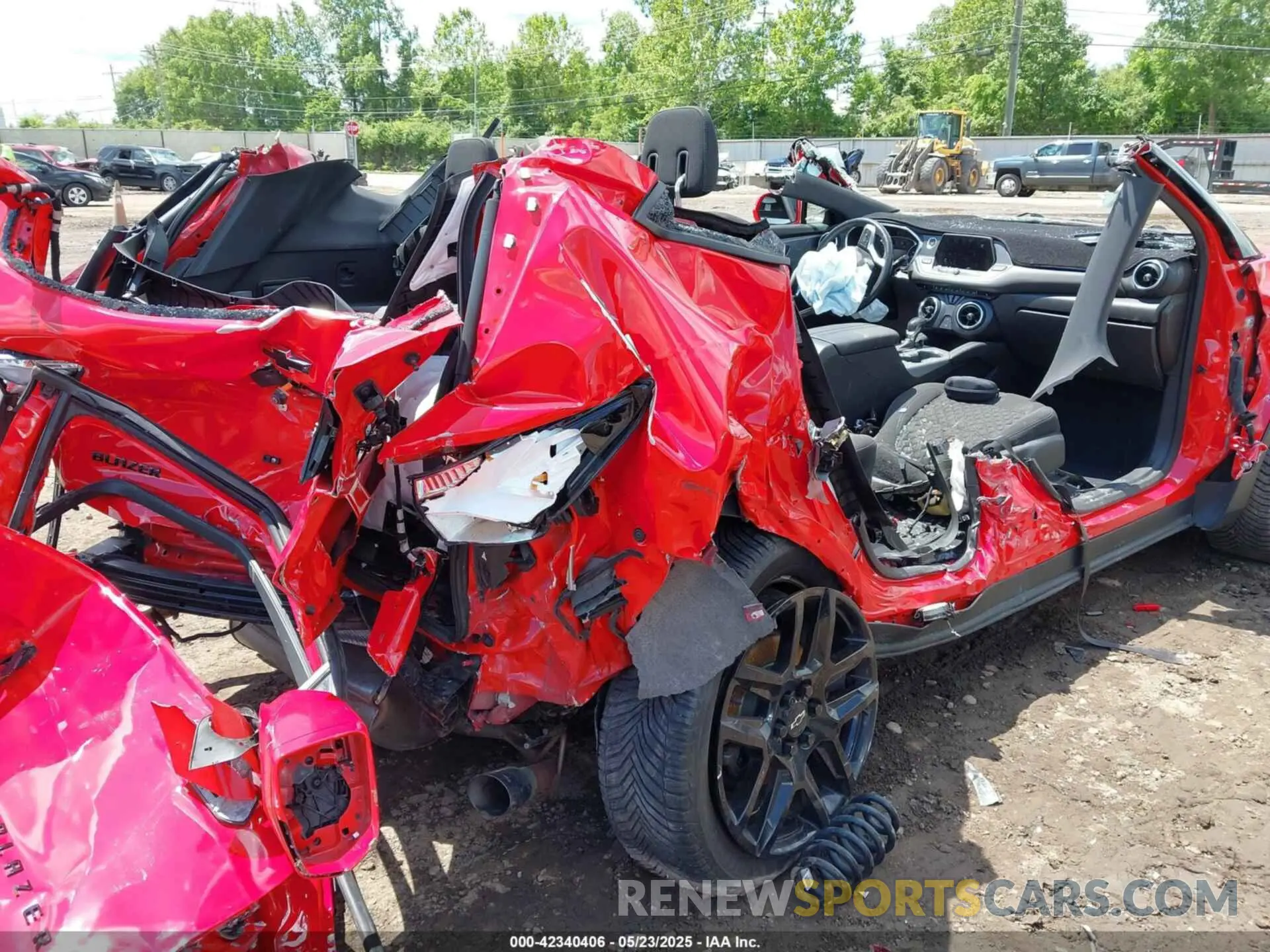 4 Photograph of a damaged car 3GNKBBRA8KS689220 CHEVROLET BLAZER 2019