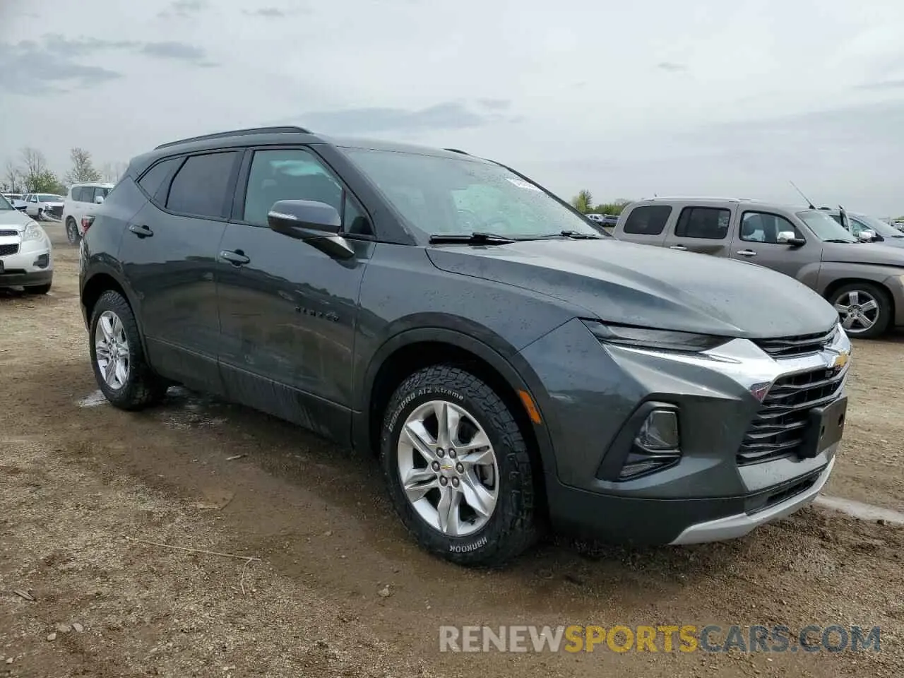 4 Photograph of a damaged car 3GNKBCRS1KS590124 CHEVROLET BLAZER 2019