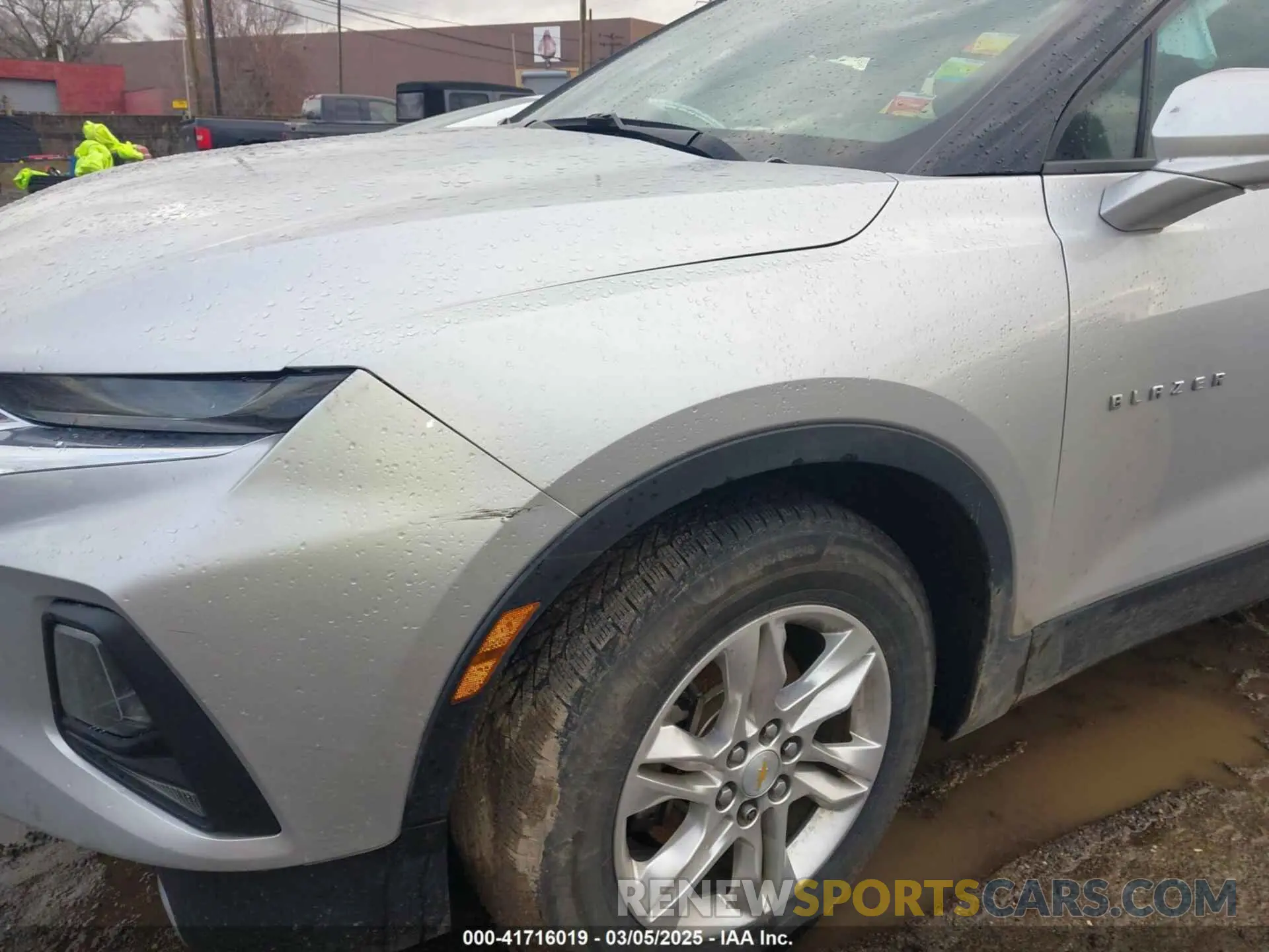 6 Photograph of a damaged car 3GNKBCRS7KS666395 CHEVROLET BLAZER 2019