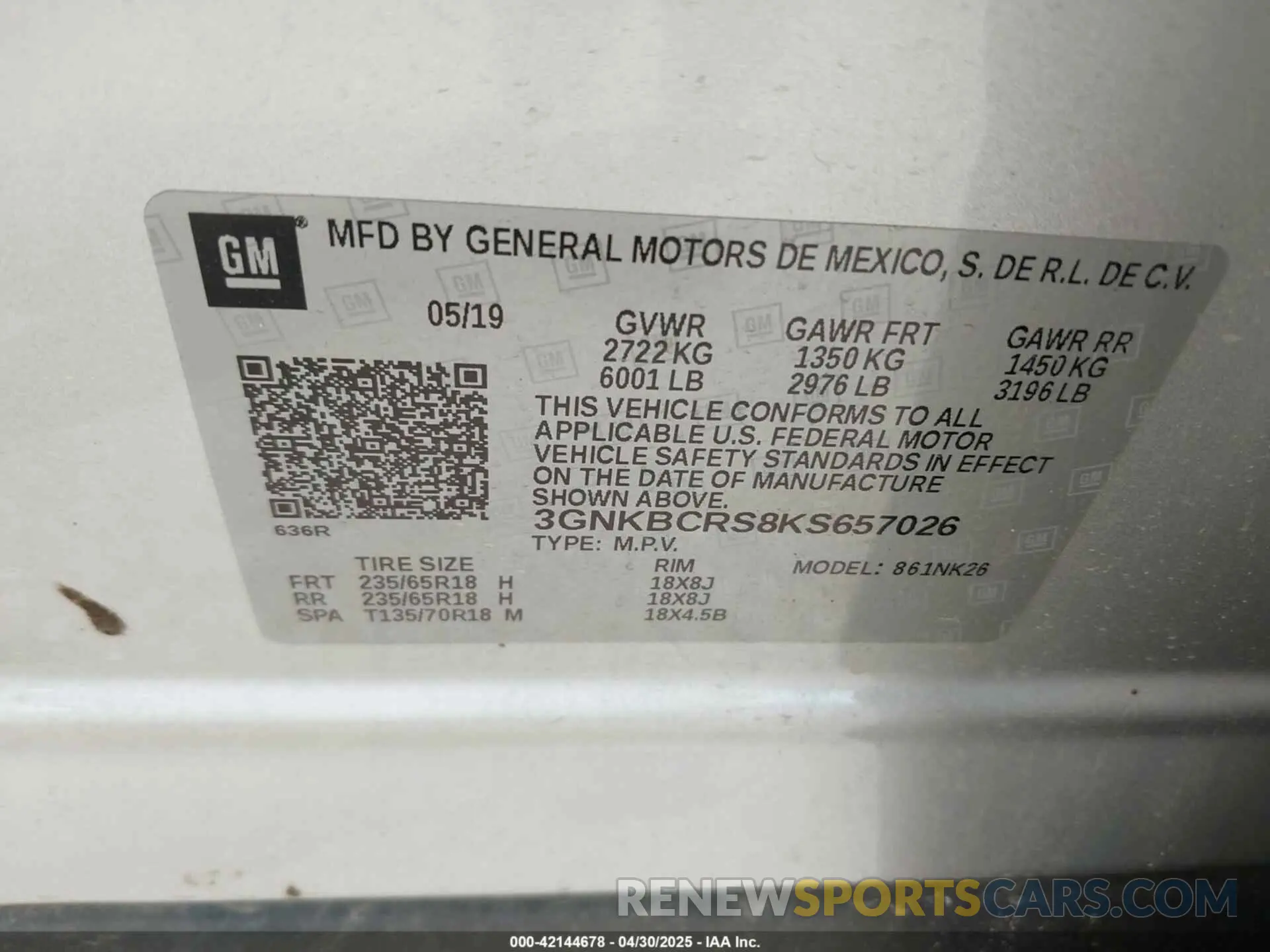 9 Photograph of a damaged car 3GNKBCRS8KS657026 CHEVROLET BLAZER 2019