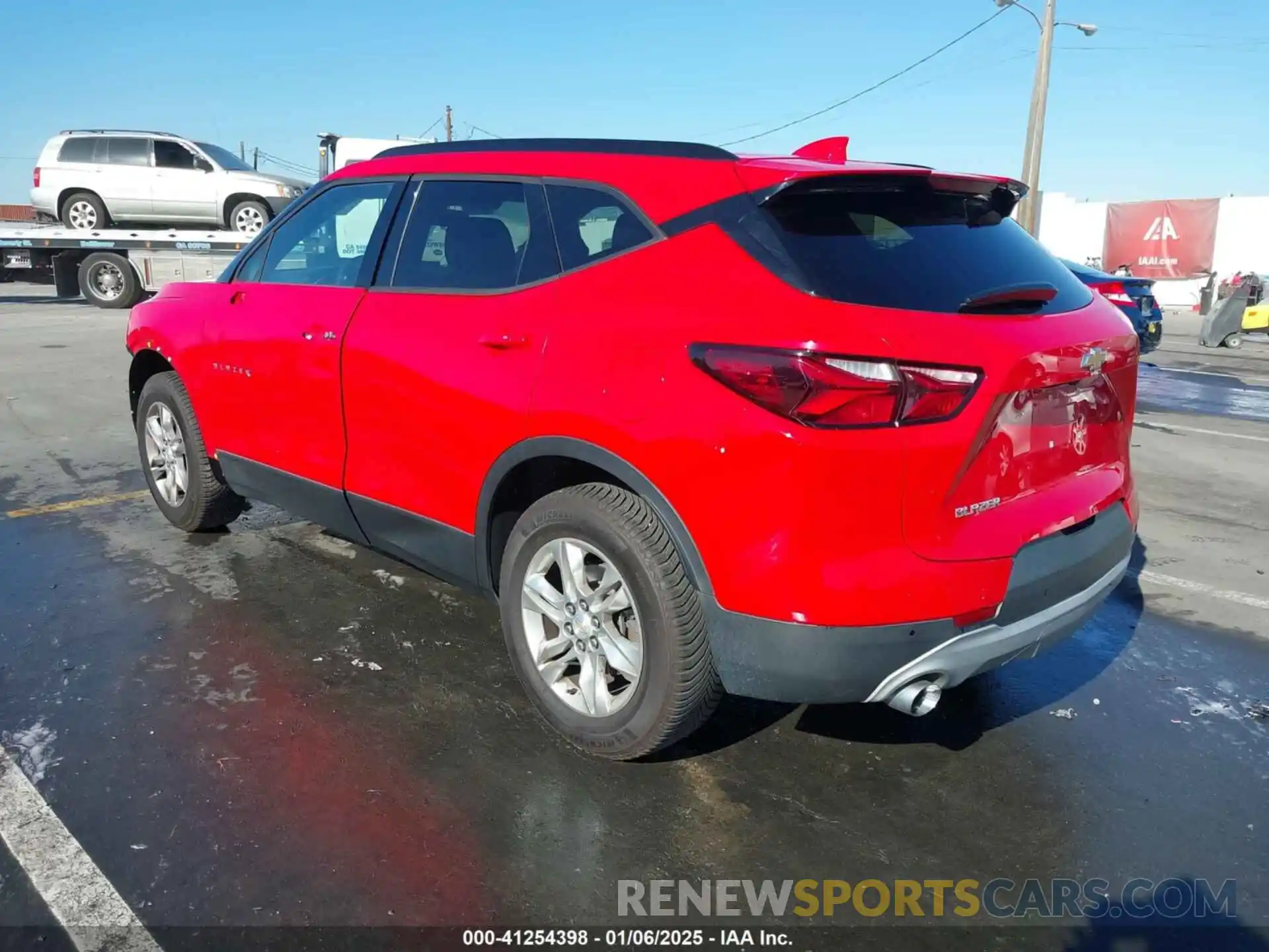 3 Photograph of a damaged car 3GNKBCRS8KS687501 CHEVROLET BLAZER 2019