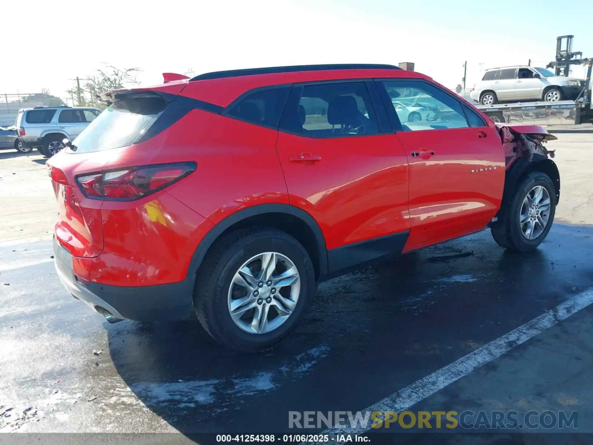 4 Photograph of a damaged car 3GNKBCRS8KS687501 CHEVROLET BLAZER 2019