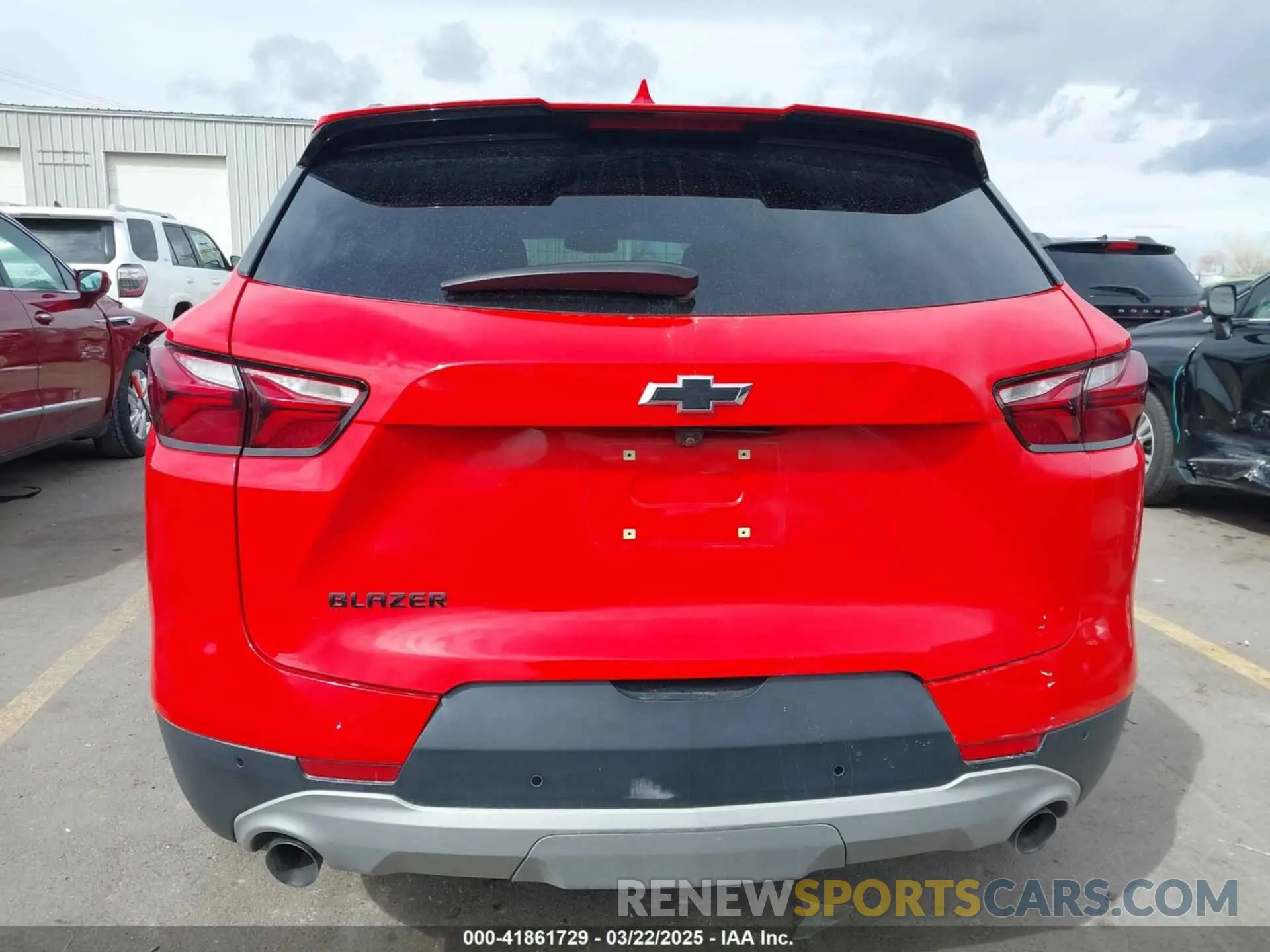 15 Photograph of a damaged car 3GNKBCRS8KS696988 CHEVROLET BLAZER 2019