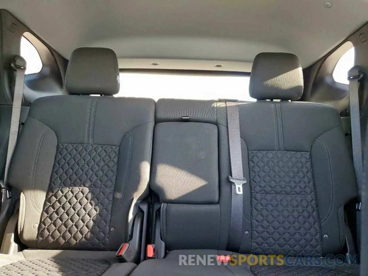 10 Photograph of a damaged car 3GNKBCRS8KS697574 CHEVROLET BLAZER 2019