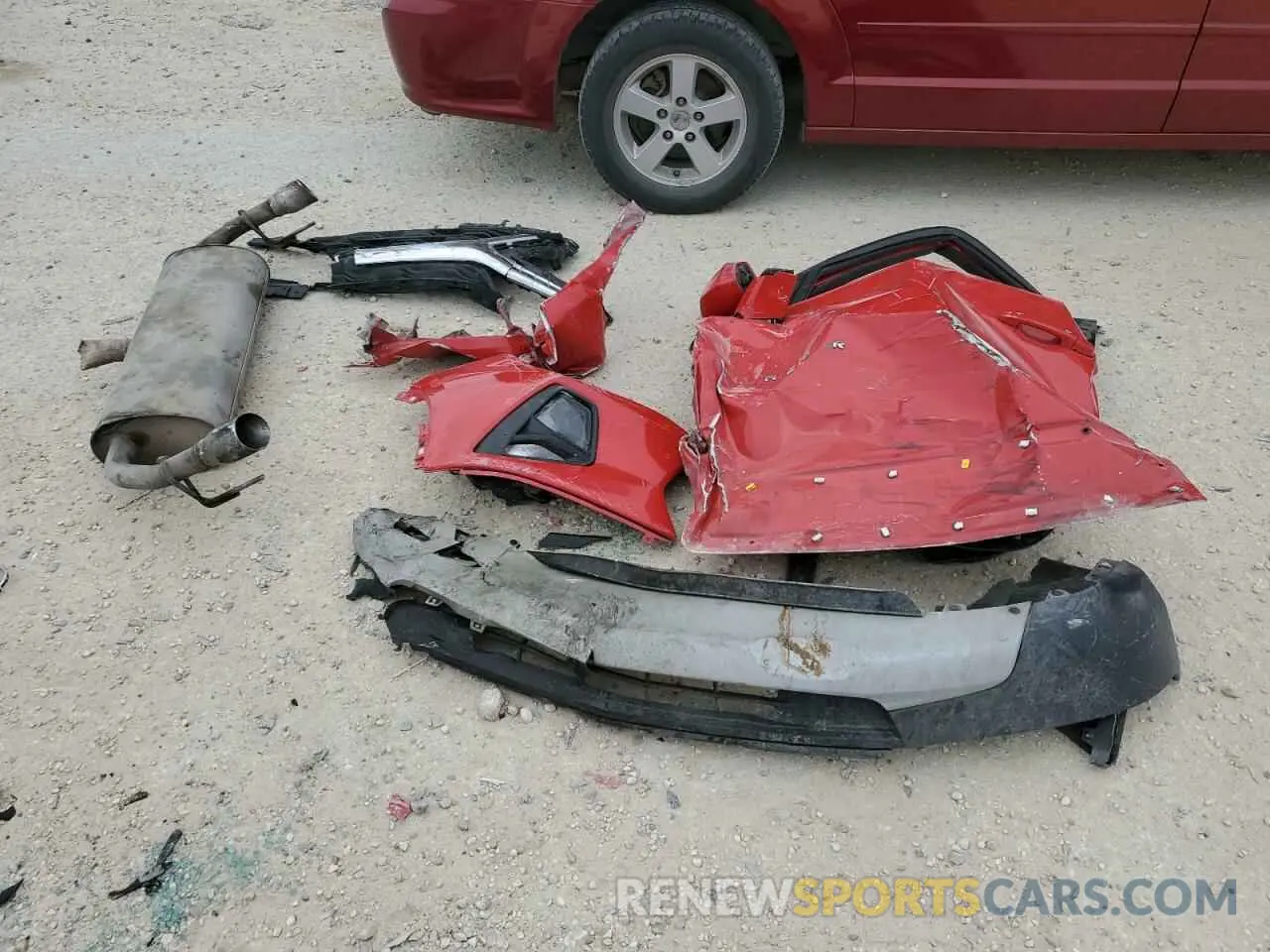 15 Photograph of a damaged car 3GNKBCRSXKS659991 CHEVROLET BLAZER 2019