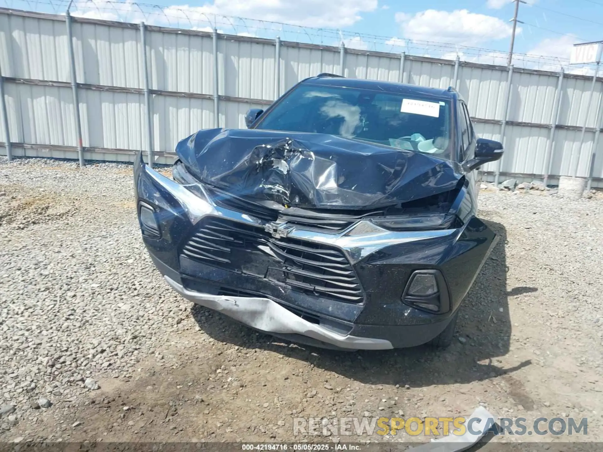 6 Photograph of a damaged car 3GNKBDRS1KS666169 CHEVROLET BLAZER 2019