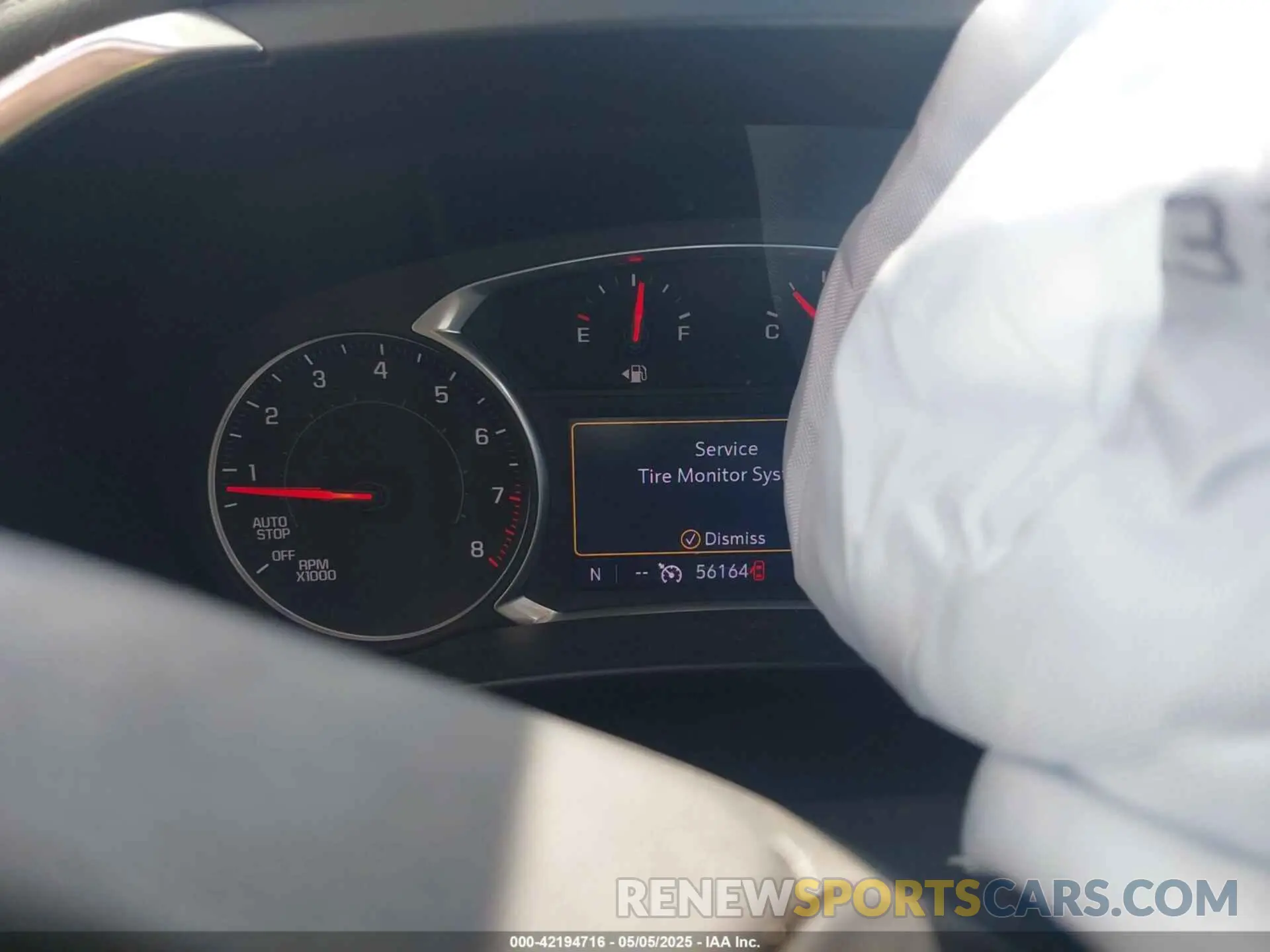 7 Photograph of a damaged car 3GNKBDRS1KS666169 CHEVROLET BLAZER 2019