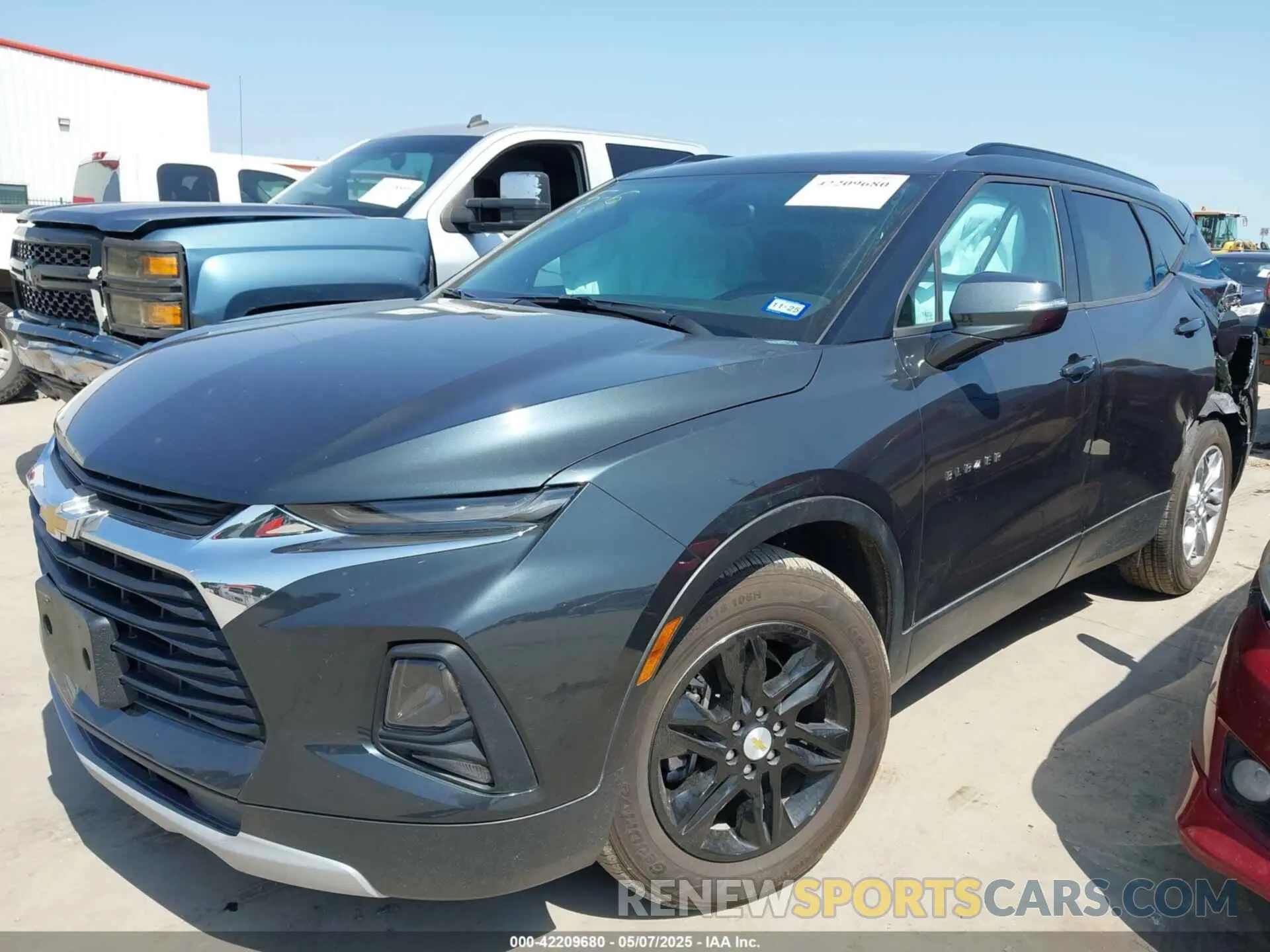 2 Photograph of a damaged car 3GNKBDRS7KS590179 CHEVROLET BLAZER 2019