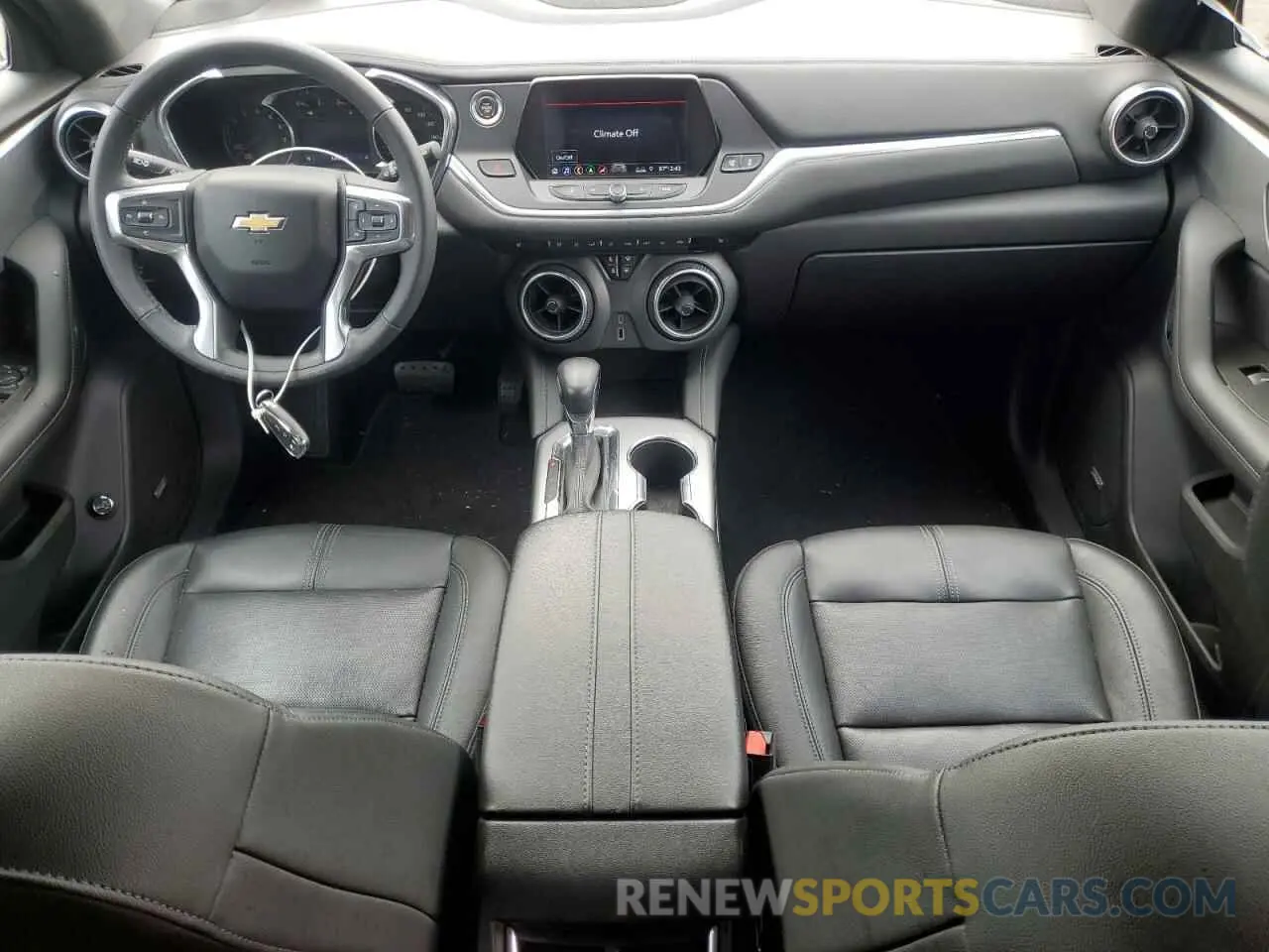 8 Photograph of a damaged car 3GNKBDRS9KS656635 CHEVROLET BLAZER 2019