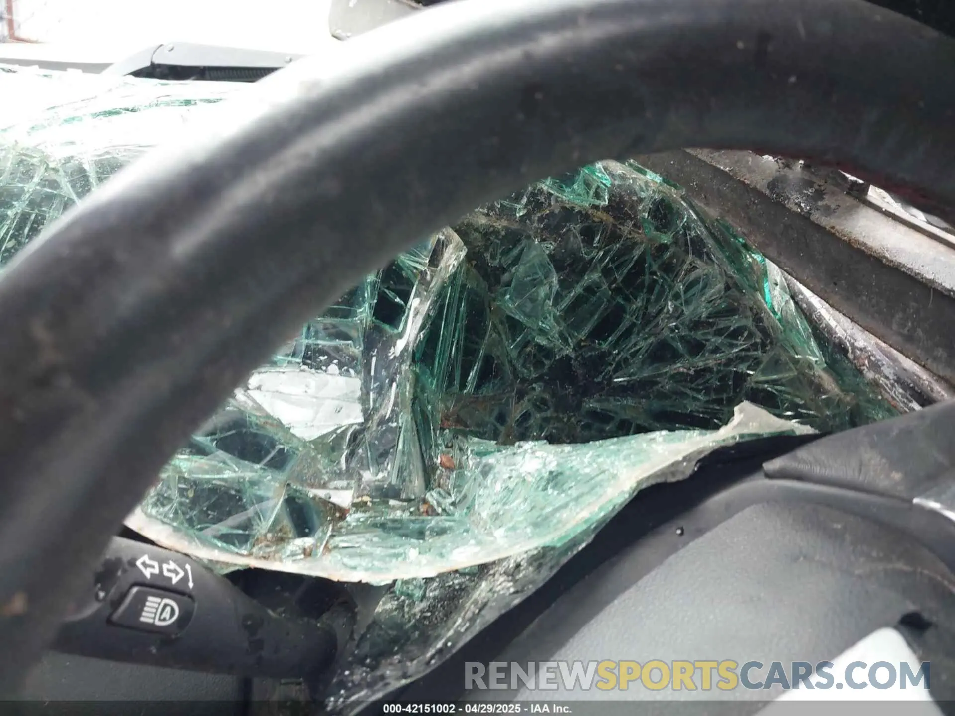 7 Photograph of a damaged car 3GNKBERS2KS683987 CHEVROLET BLAZER 2019