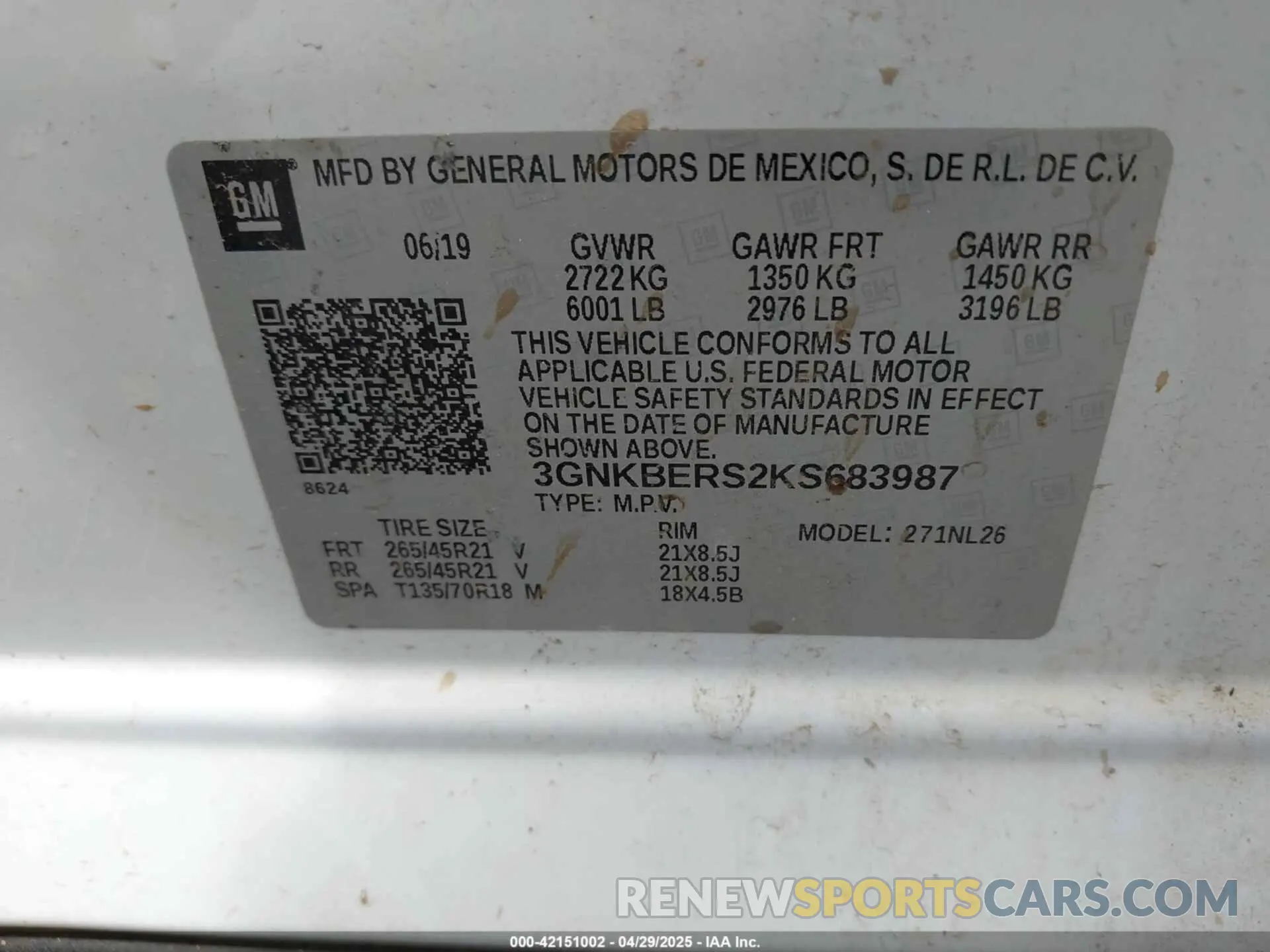 9 Photograph of a damaged car 3GNKBERS2KS683987 CHEVROLET BLAZER 2019