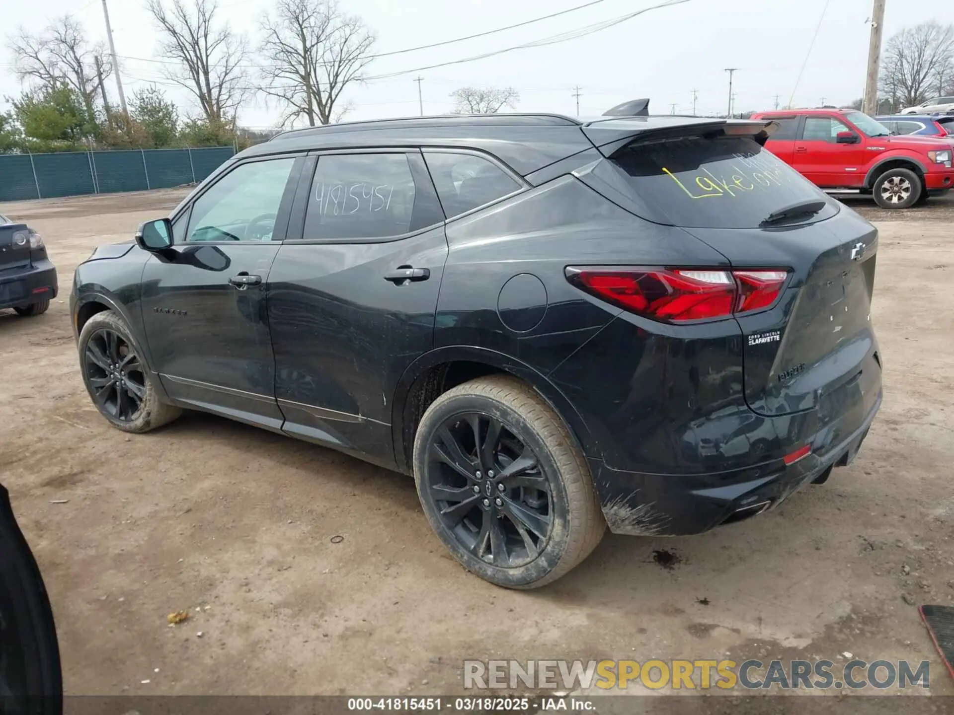 15 Photograph of a damaged car 3GNKBERS2KS686369 CHEVROLET BLAZER 2019