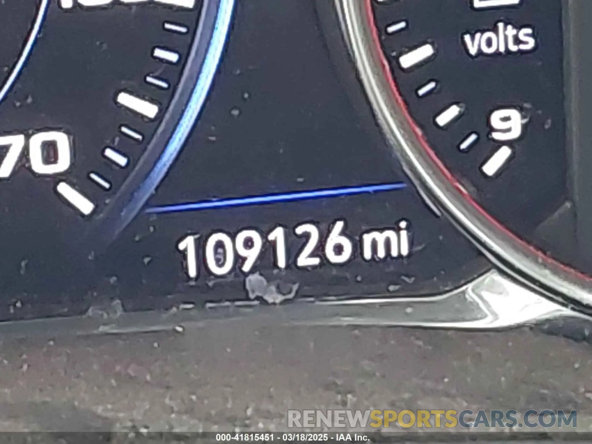 16 Photograph of a damaged car 3GNKBERS2KS686369 CHEVROLET BLAZER 2019