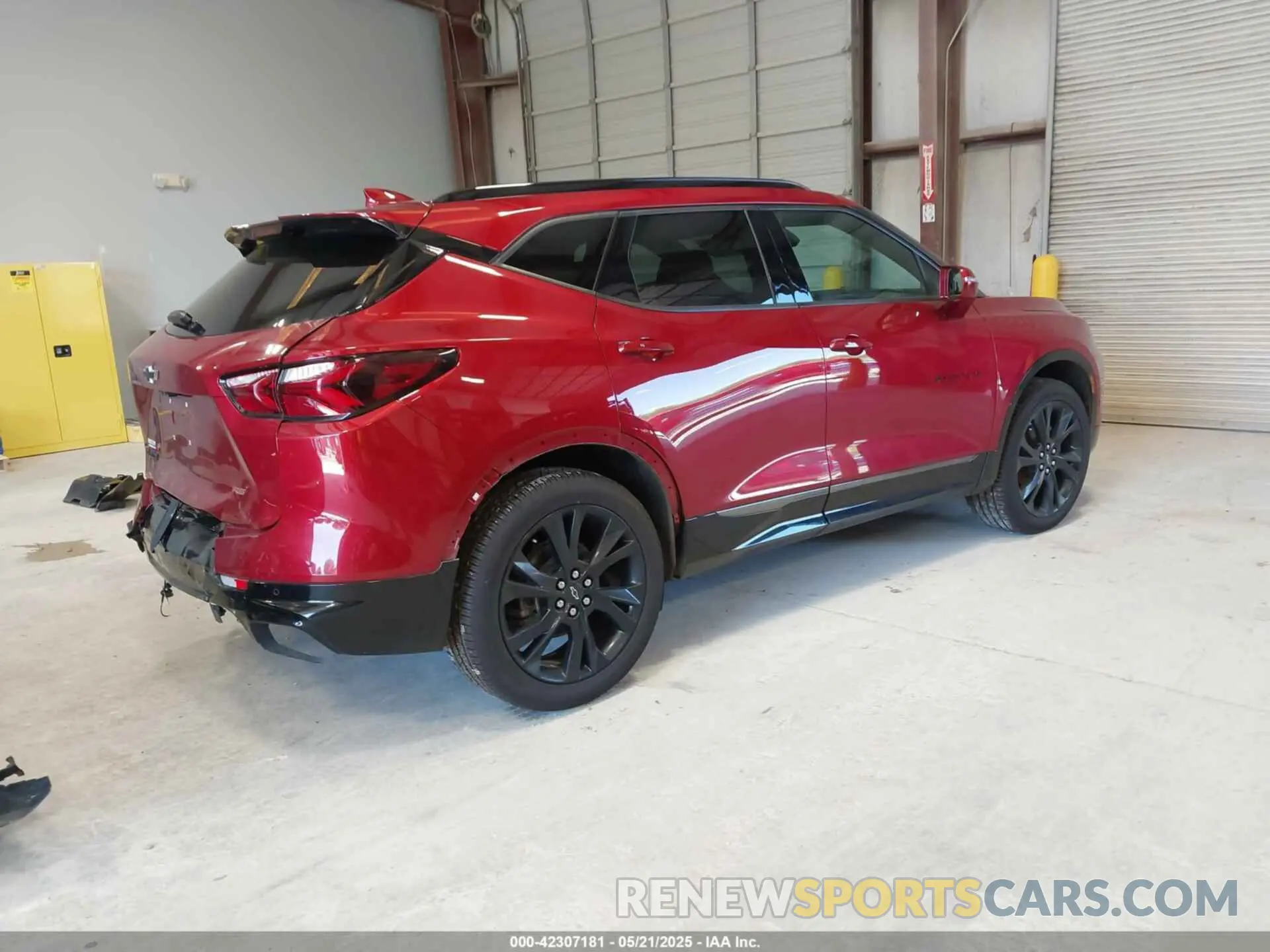 4 Photograph of a damaged car 3GNKBERS3KS681486 CHEVROLET BLAZER 2019