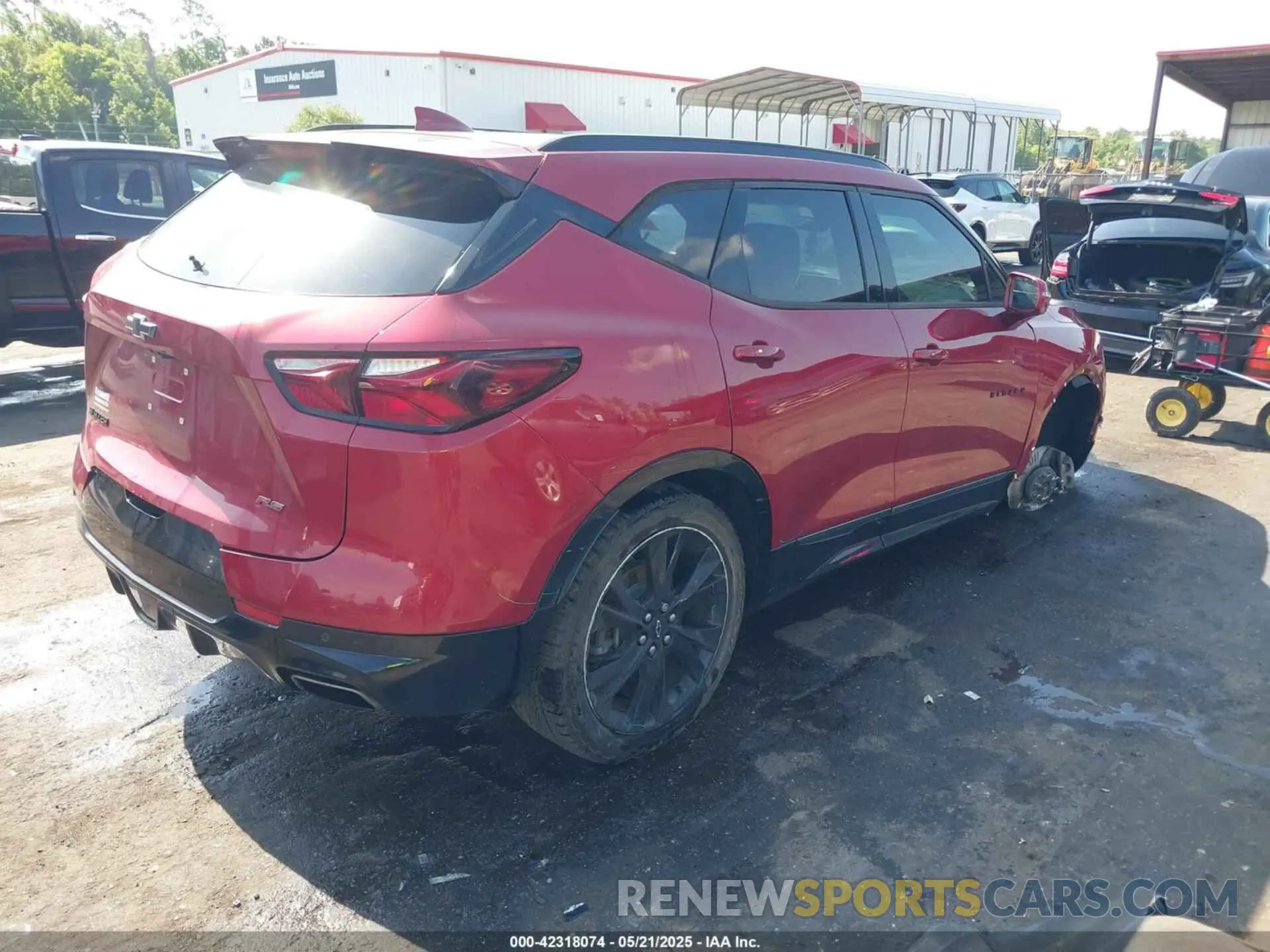 4 Photograph of a damaged car 3GNKBERS4KS621667 CHEVROLET BLAZER 2019