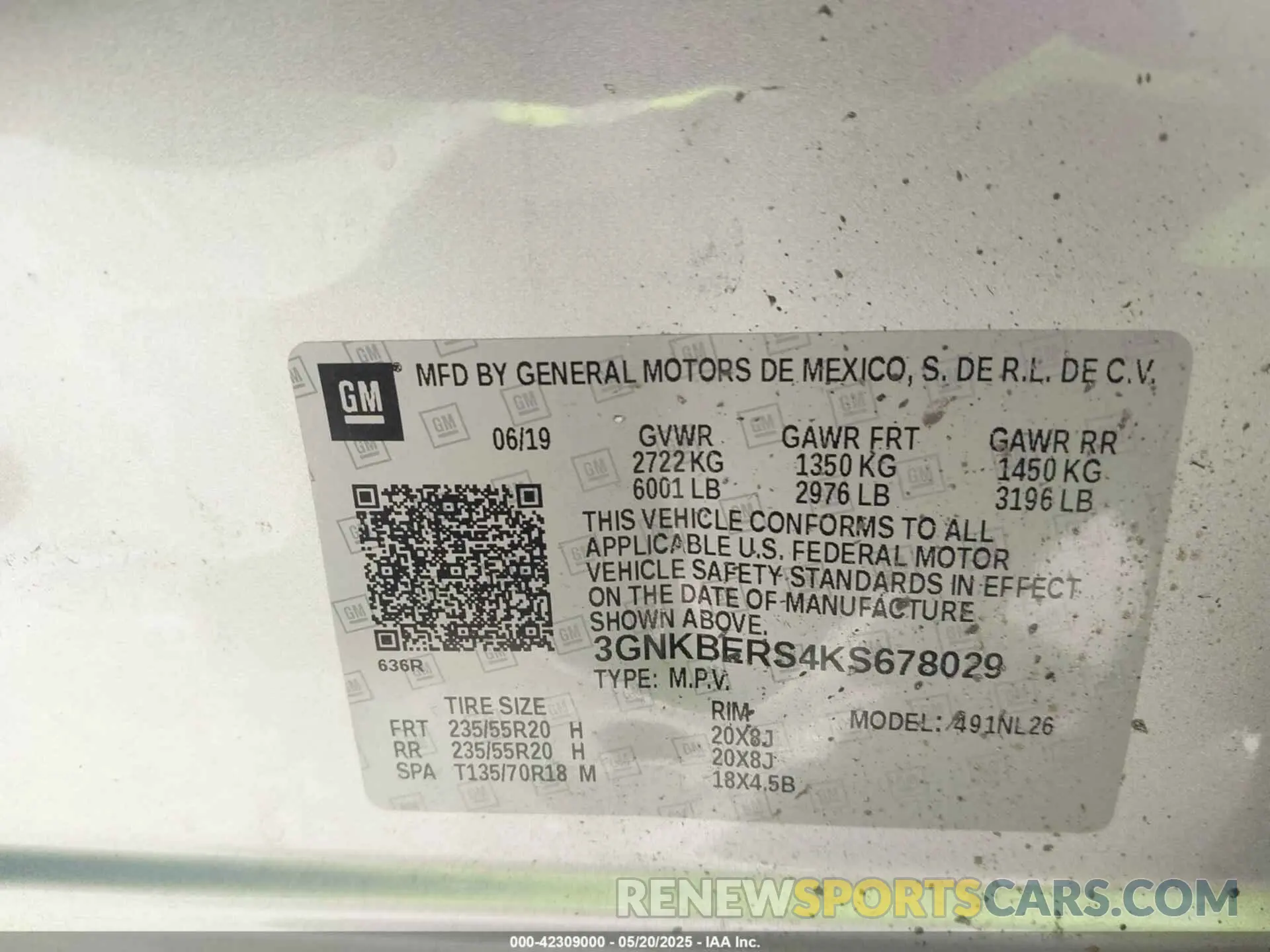9 Photograph of a damaged car 3GNKBERS4KS678029 CHEVROLET BLAZER 2019