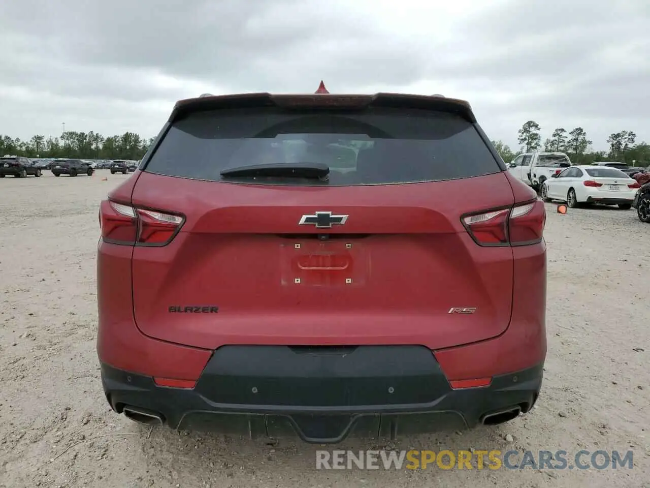 6 Photograph of a damaged car 3GNKBERS5KS681604 CHEVROLET BLAZER 2019