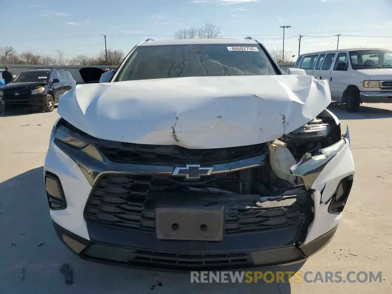 5 Photograph of a damaged car 3GNKBERS5KS701625 CHEVROLET BLAZER 2019