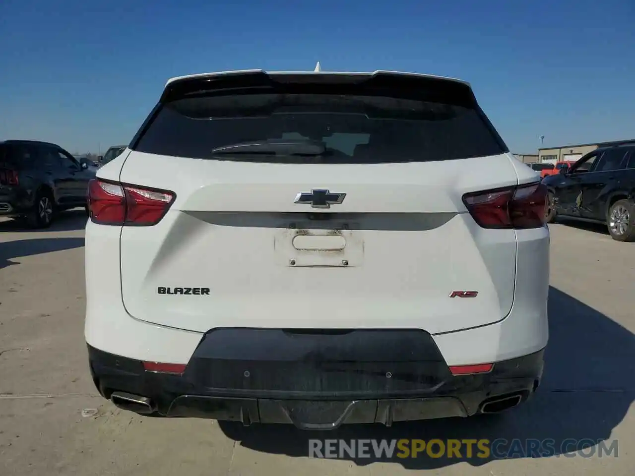 6 Photograph of a damaged car 3GNKBERS5KS701625 CHEVROLET BLAZER 2019