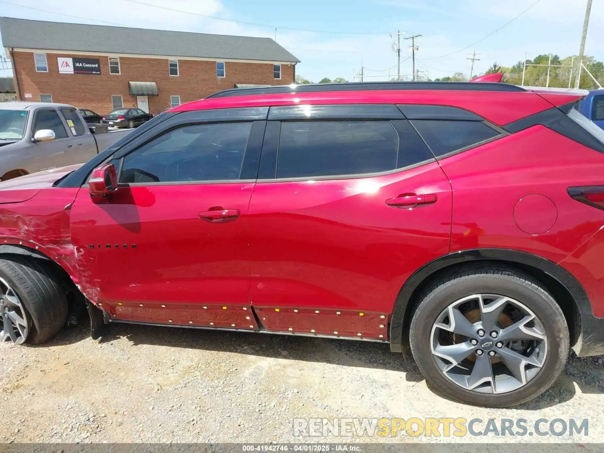 14 Photograph of a damaged car 3GNKBERS5KS703889 CHEVROLET BLAZER 2019