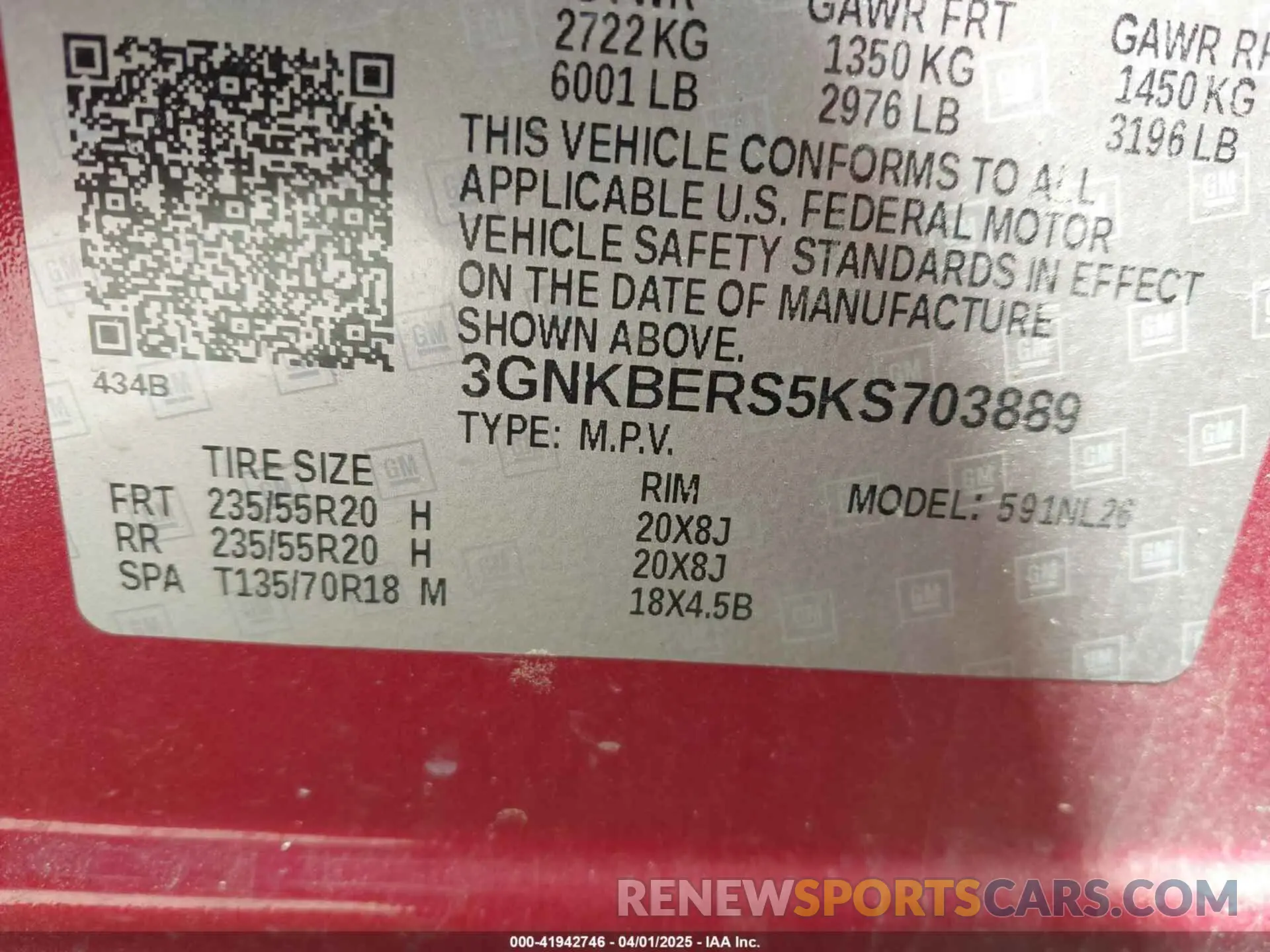 9 Photograph of a damaged car 3GNKBERS5KS703889 CHEVROLET BLAZER 2019