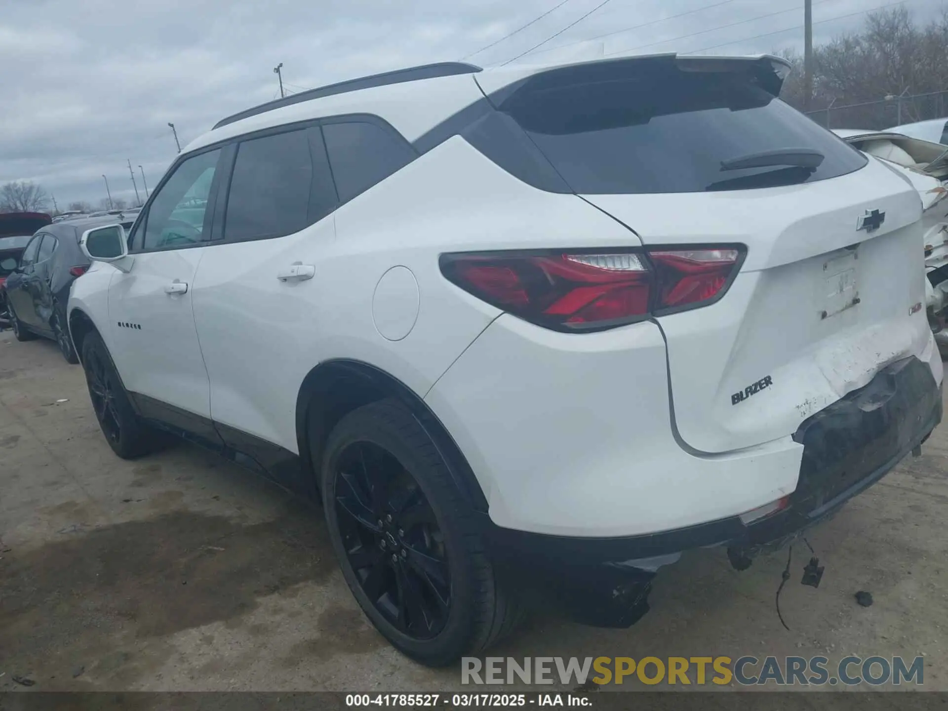 14 Photograph of a damaged car 3GNKBERS7KS686187 CHEVROLET BLAZER 2019