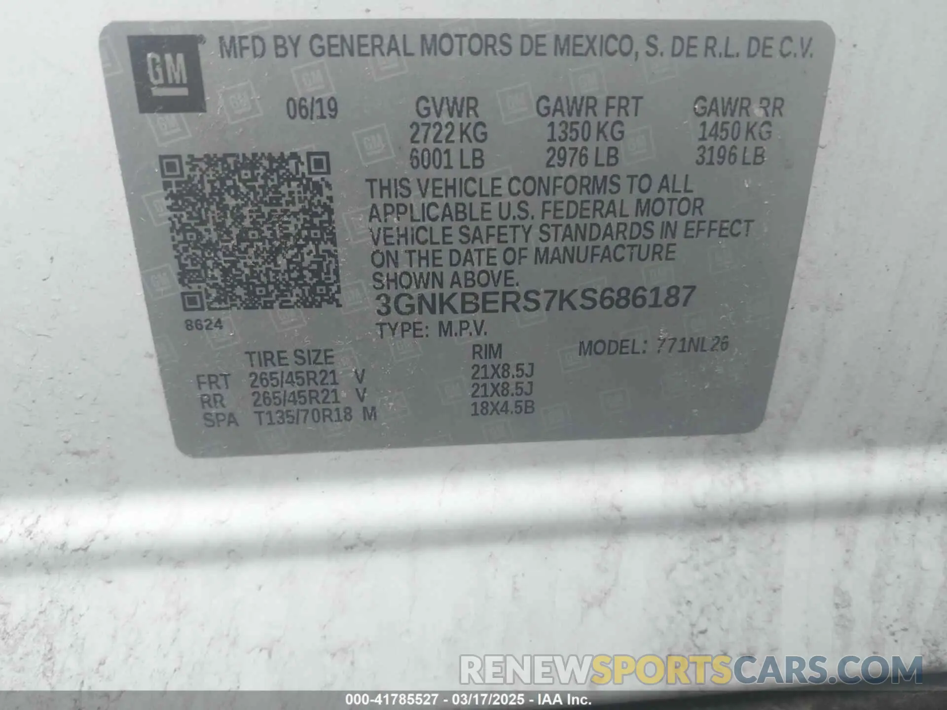 9 Photograph of a damaged car 3GNKBERS7KS686187 CHEVROLET BLAZER 2019
