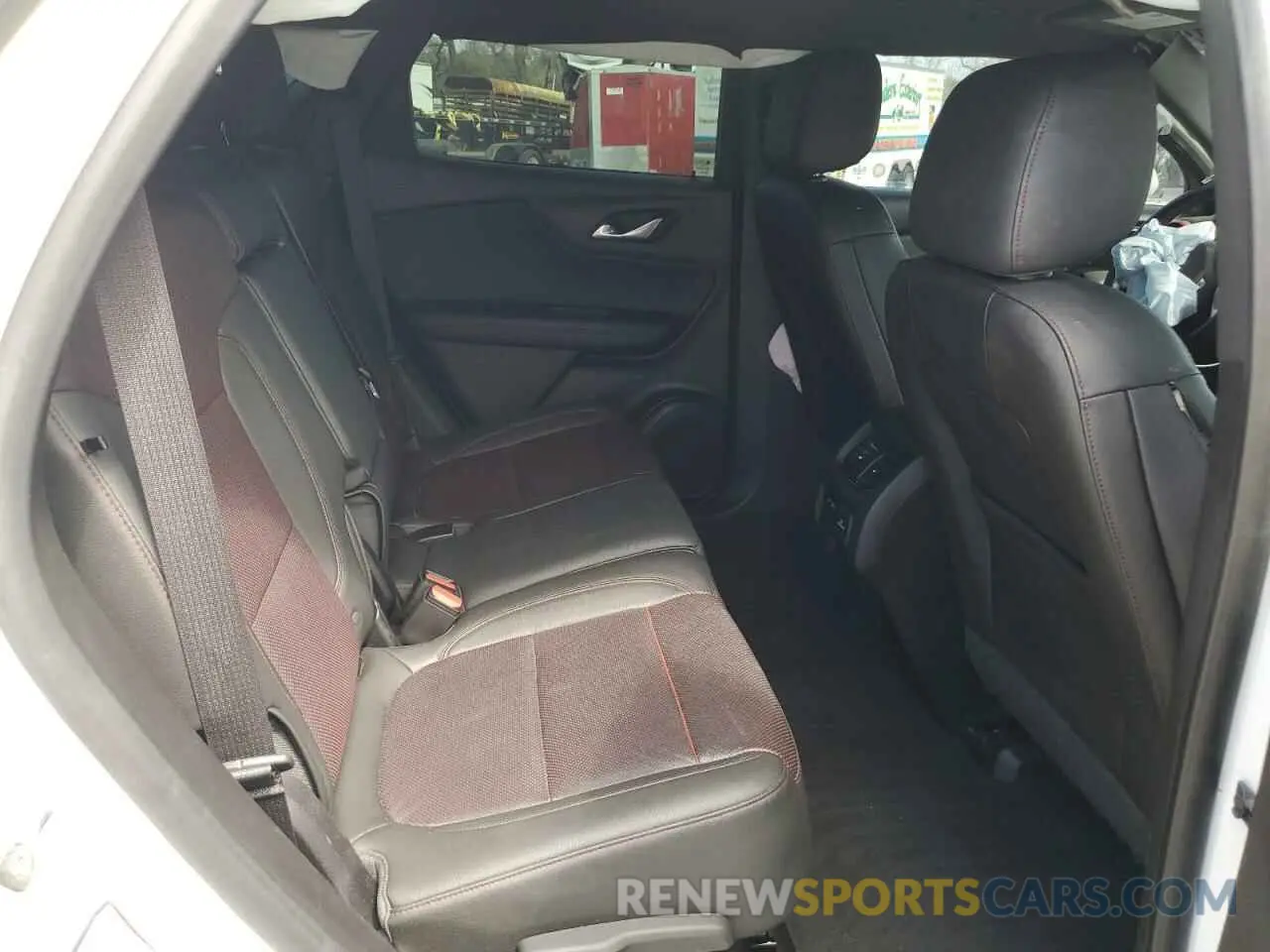 11 Photograph of a damaged car 3GNKBERS9KS571672 CHEVROLET BLAZER 2019
