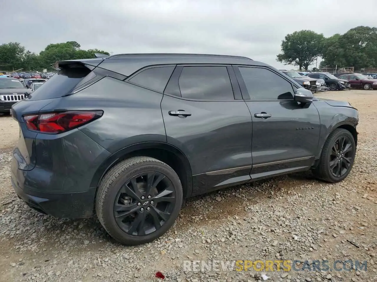 3 Photograph of a damaged car 3GNKBERSXKS644368 CHEVROLET BLAZER 2019